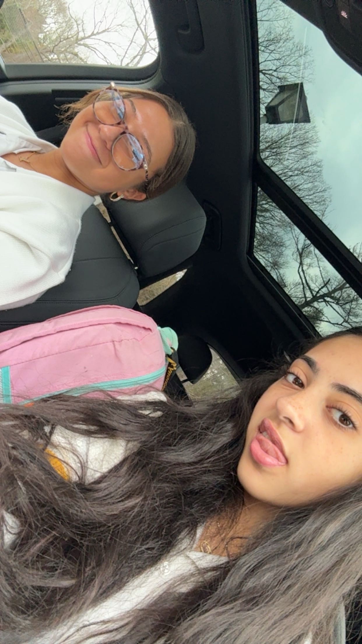 @zaira🩷