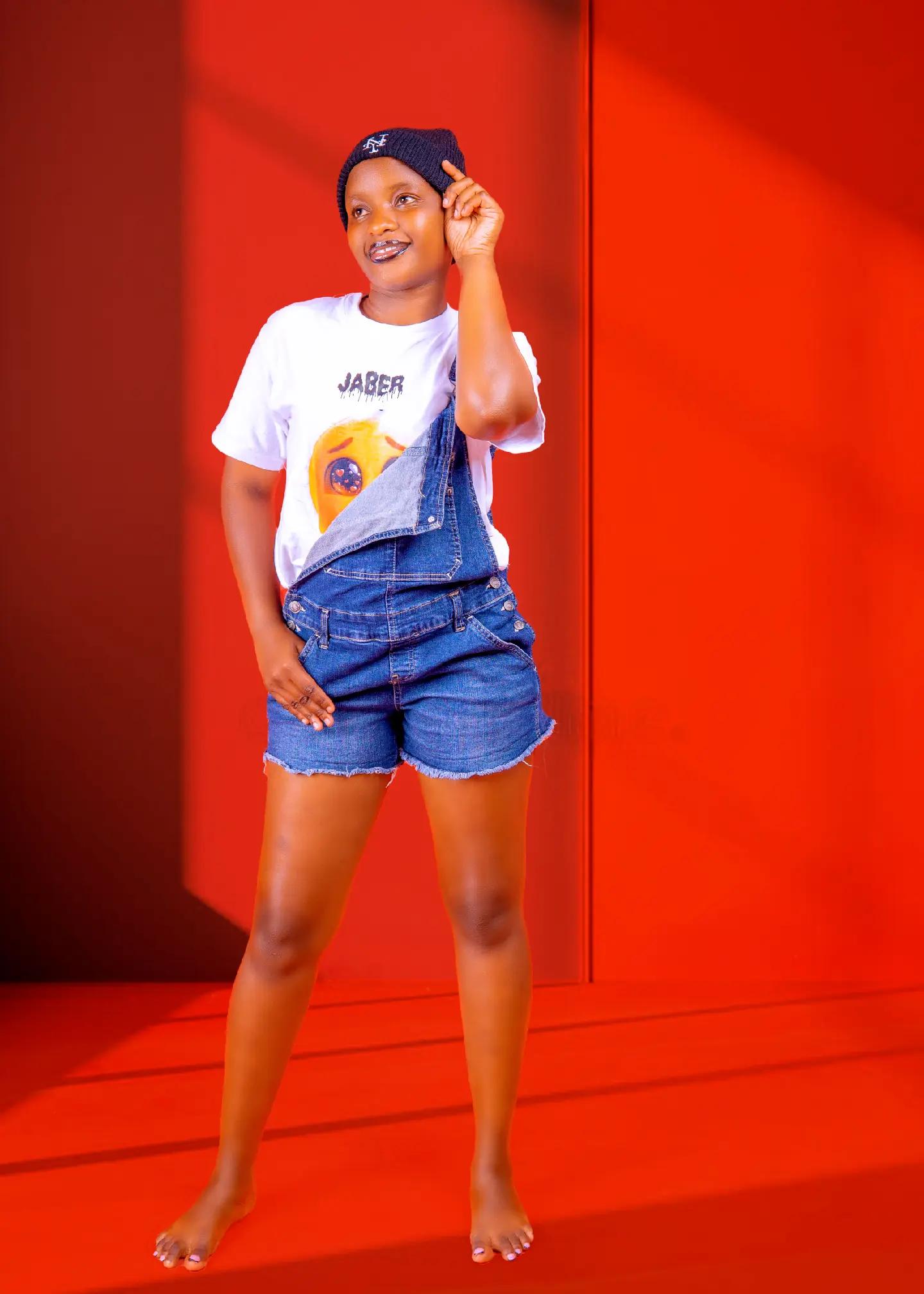 @Terry lastborn 👩&zwj;🍼