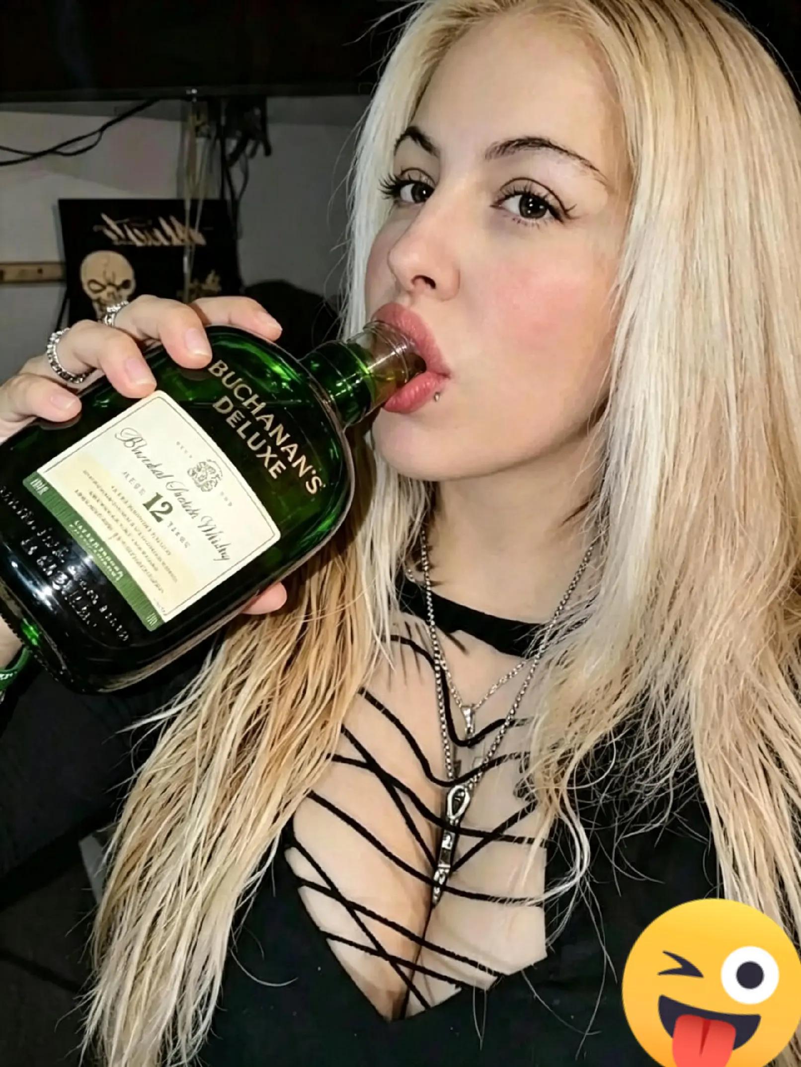 @merryjane