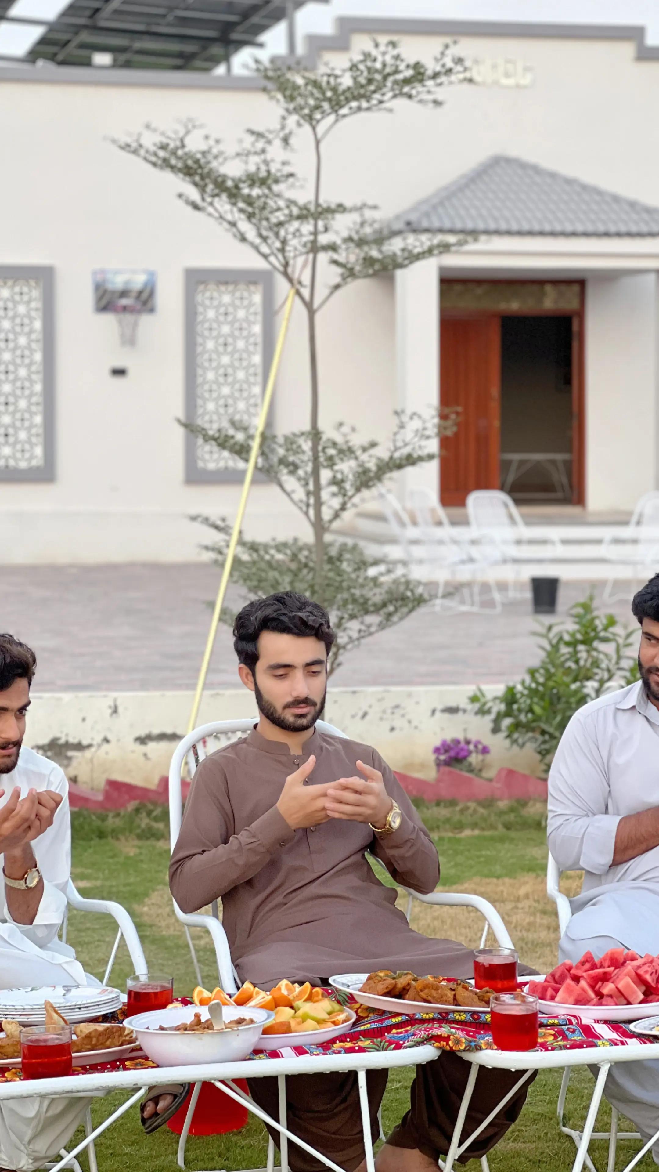 @YahyaRaees