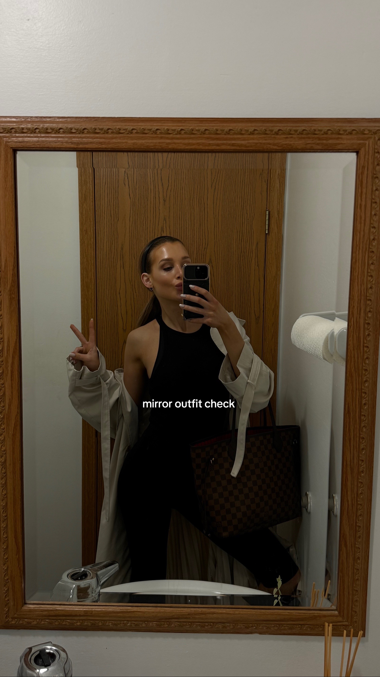 @YULIIA S.