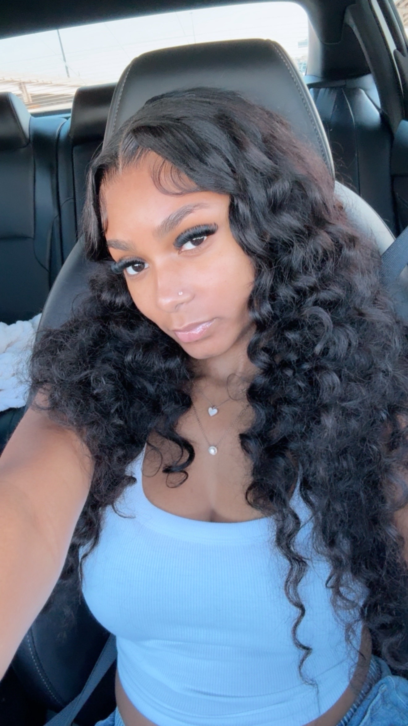 @nia