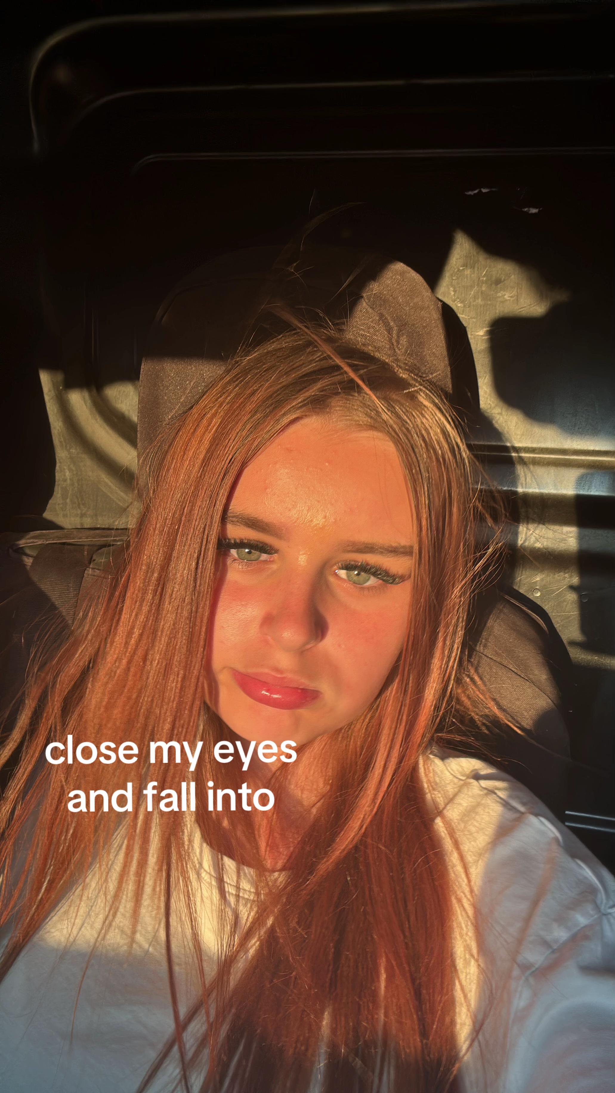 @ꨄ