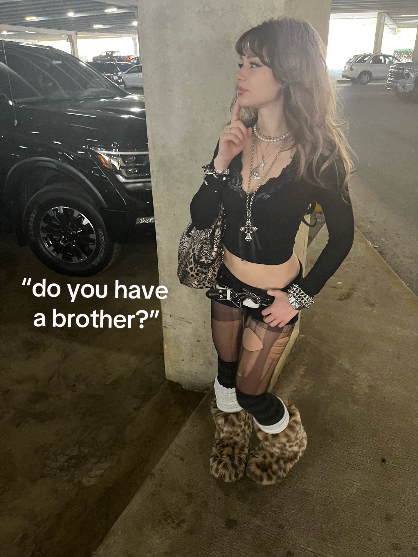 @𝔞𝔳𝔞𝔟𝔞𝔟𝔶𖣂