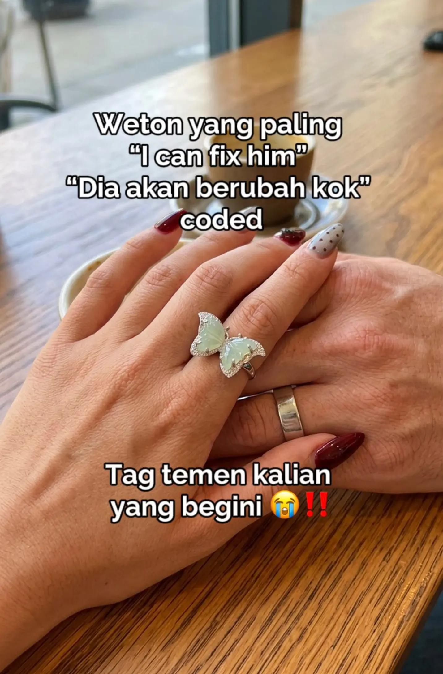 @Zupazupazuu Crystal Jewelery