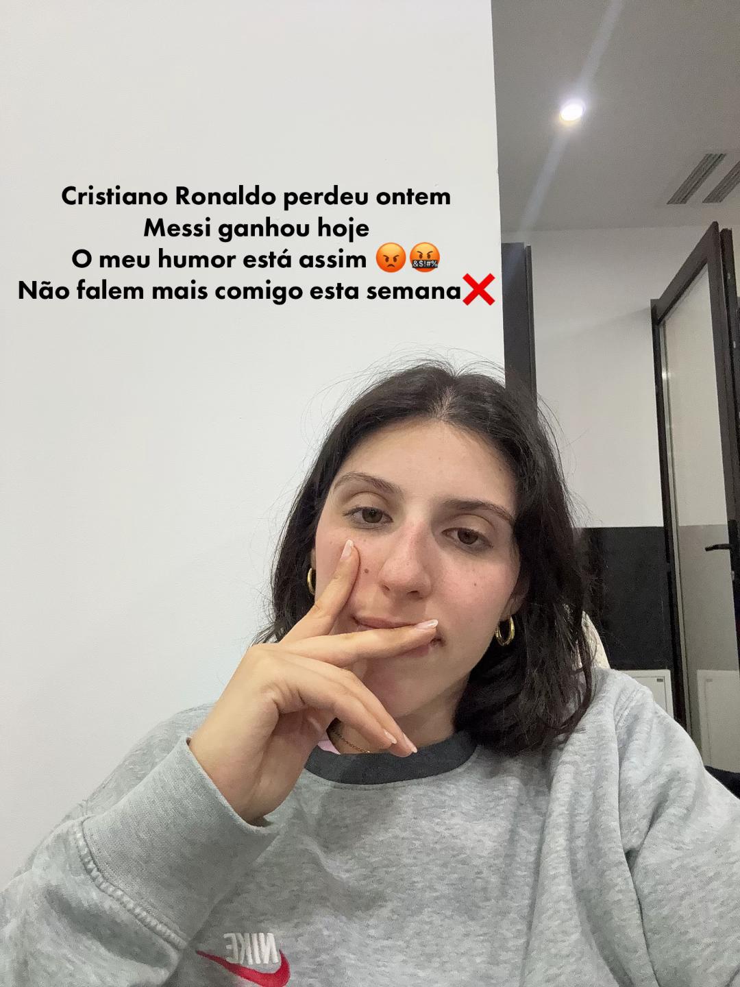 @daniela__lacerdaa