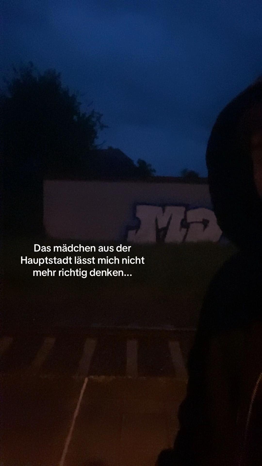 @✞