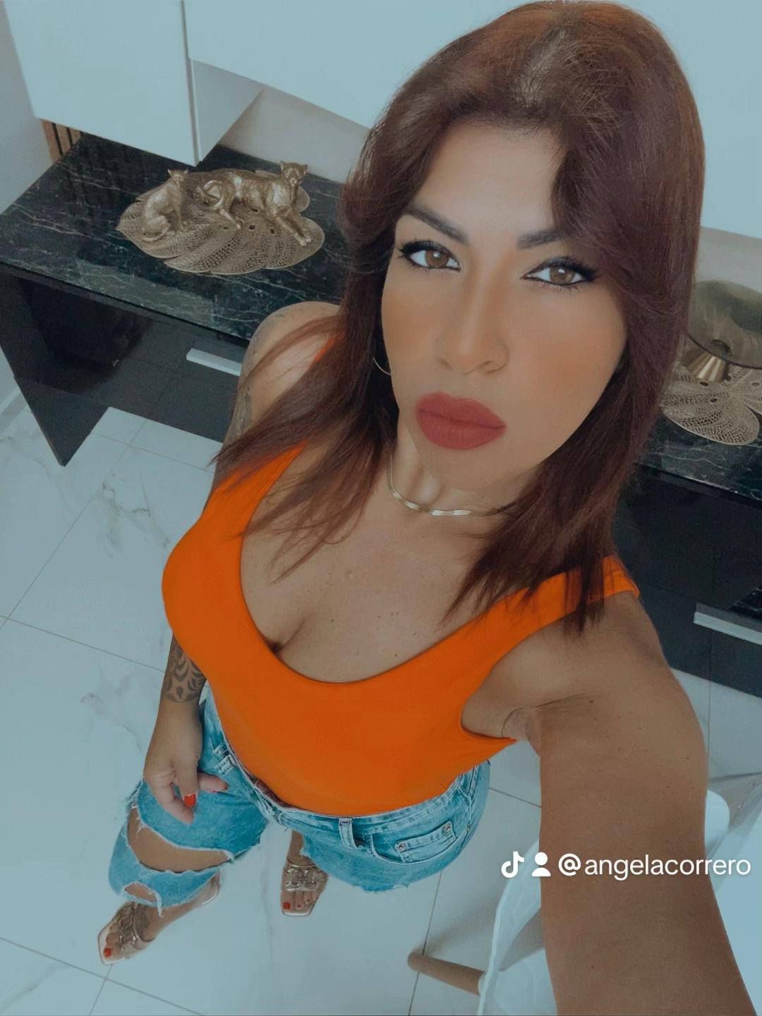 @Angela Correro