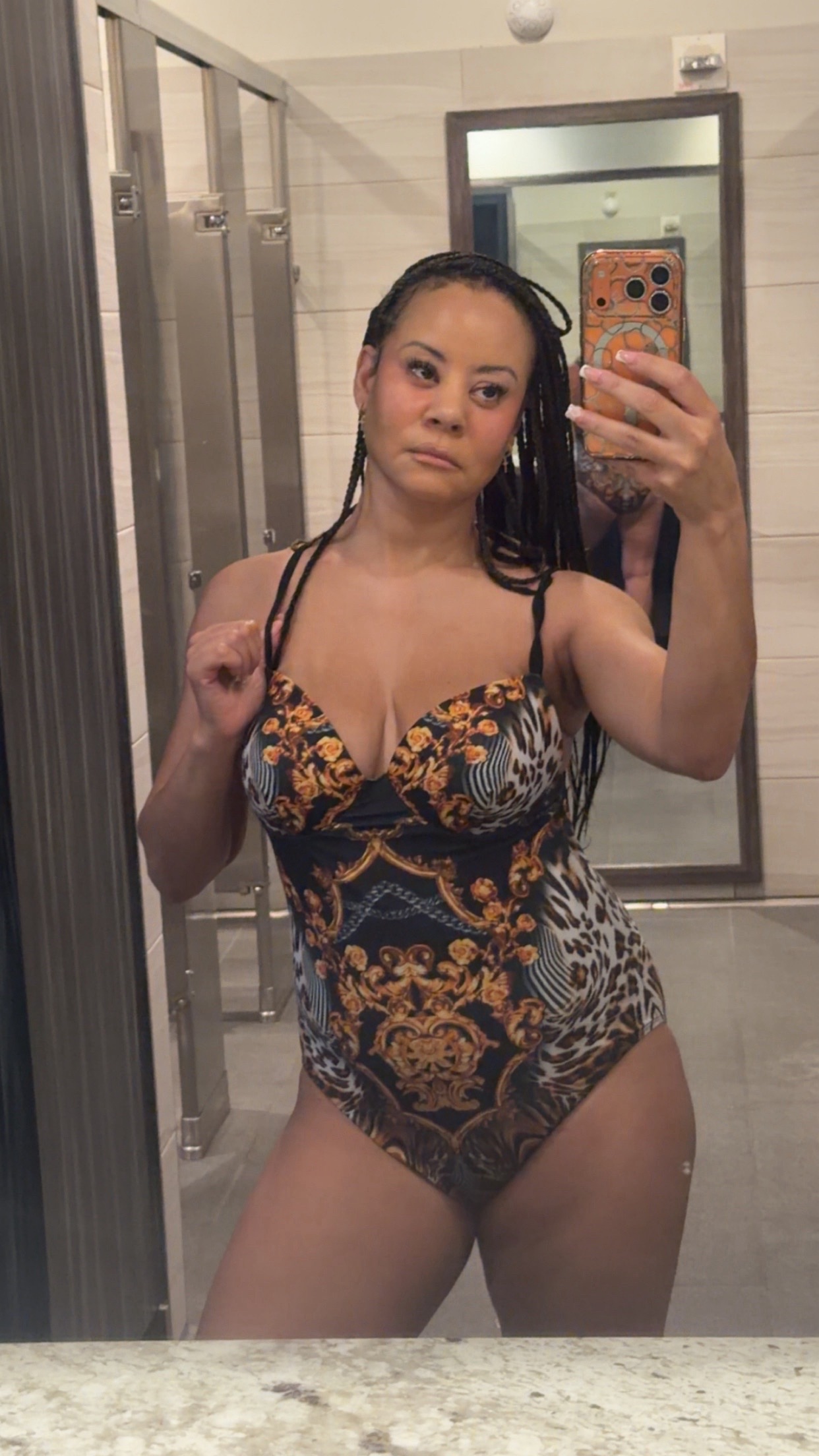 @Mizzteejay