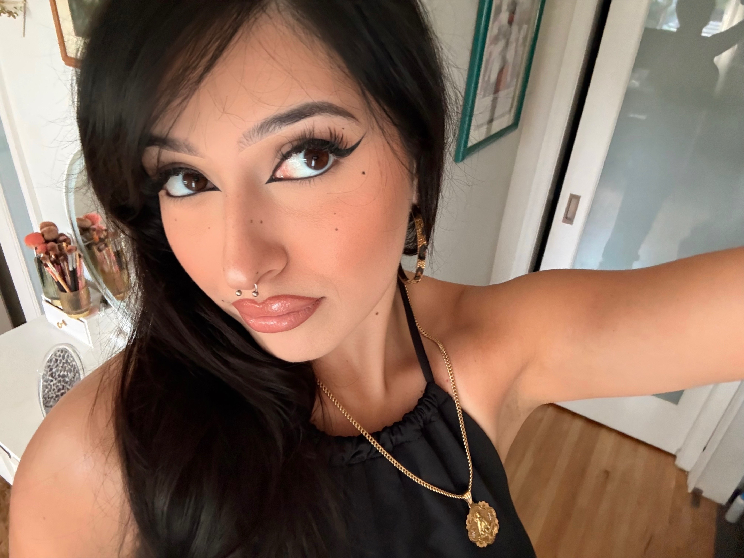 @Veronica ♡︎