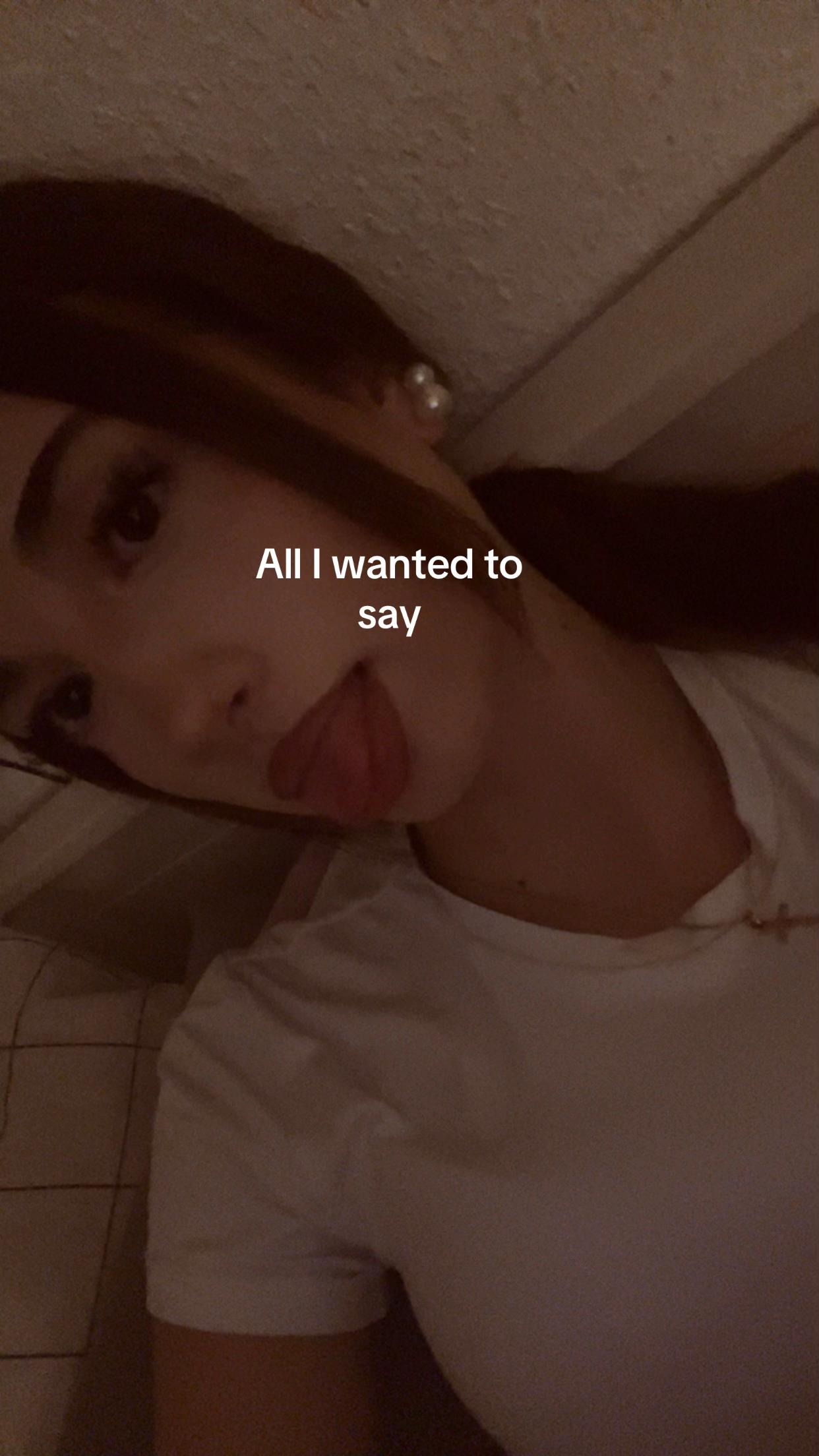 @💲𝐨𝐩𝐡𝐢𝐞
