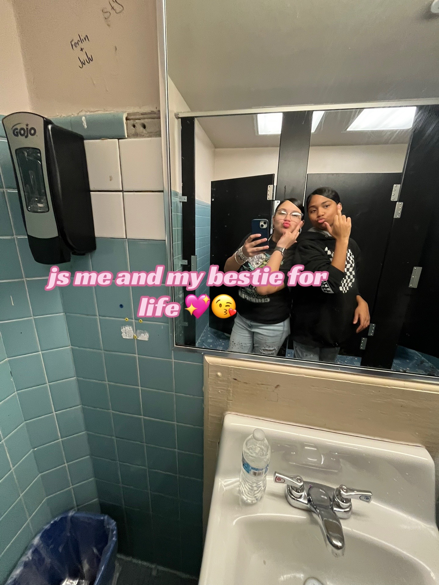 @ELI32