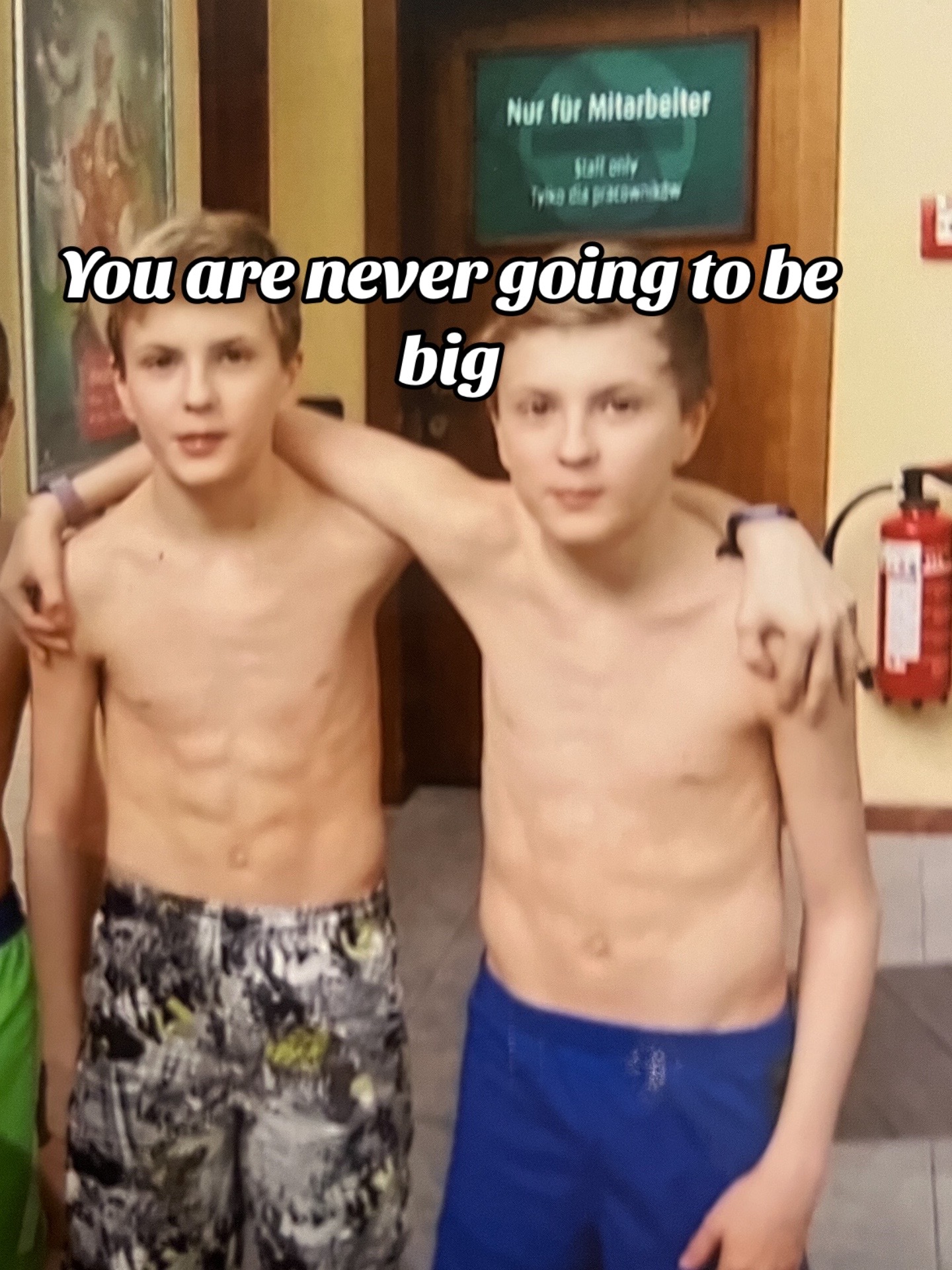 @Aesthetic Twins