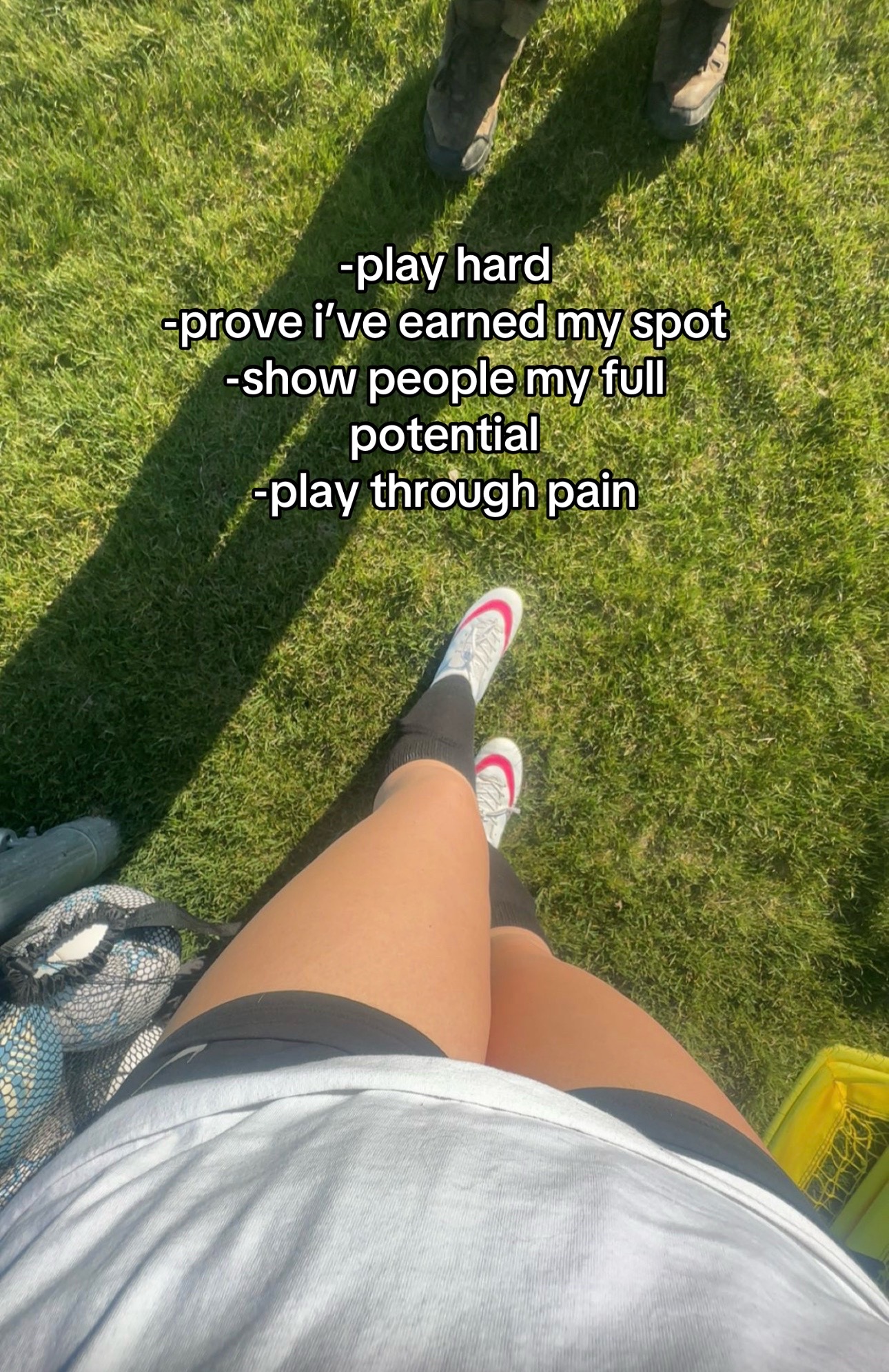 @??