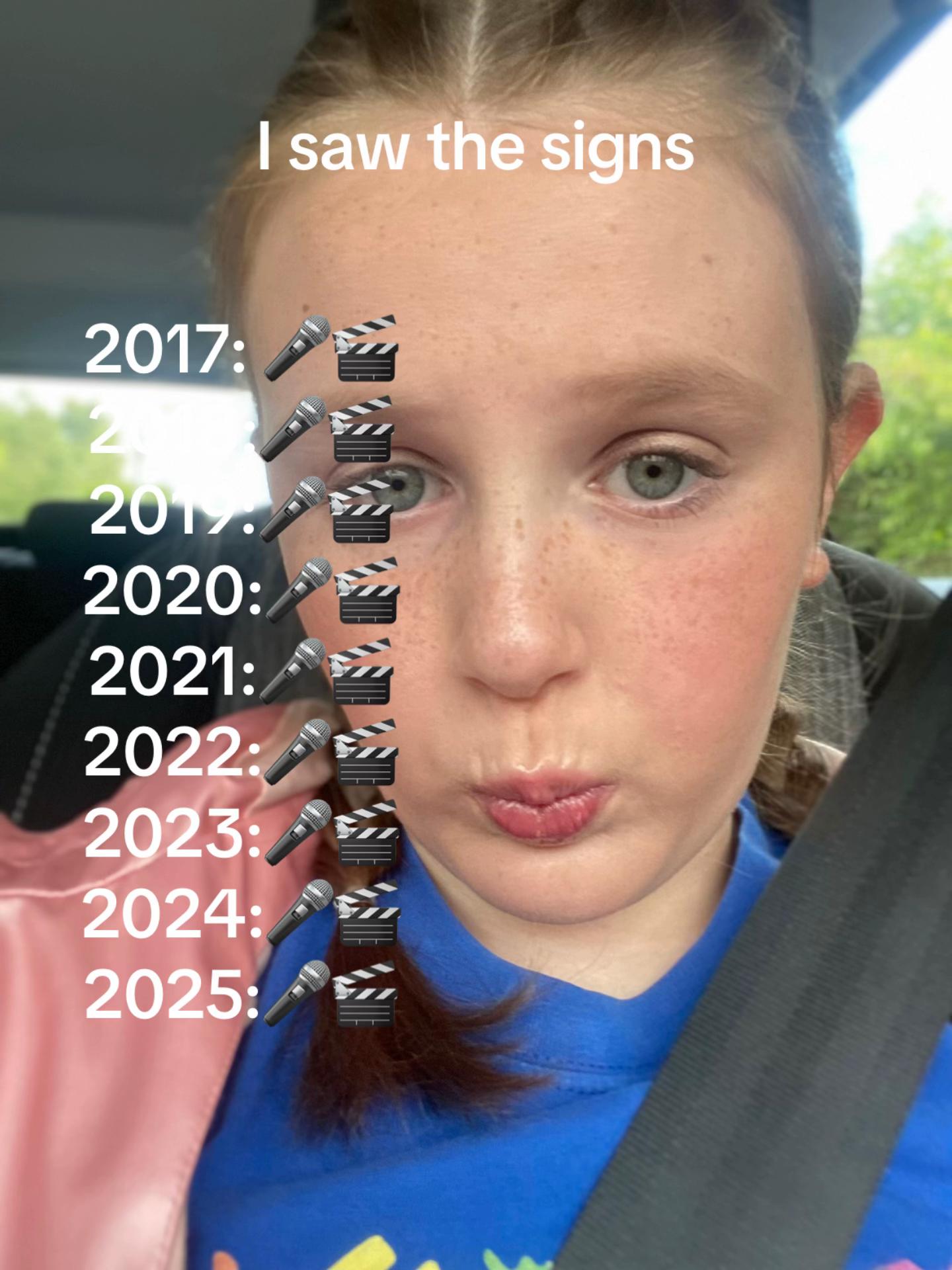 @🚔🌴🎐🎀𝐱𝐇𝐎𝐋𝐋𝐘𝐱🎀🎐🌴🚔