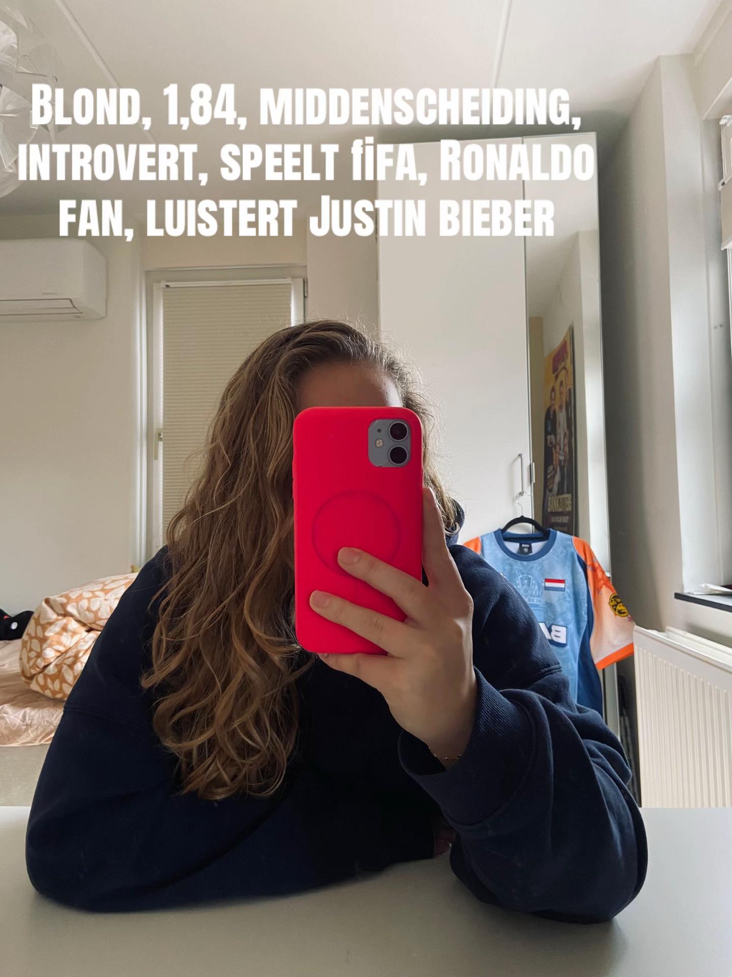 @𝒷𝑜𝒸𝒽𝑒𝓁𝓋𝒶𝓃𝓂𝒶𝓉𝓉