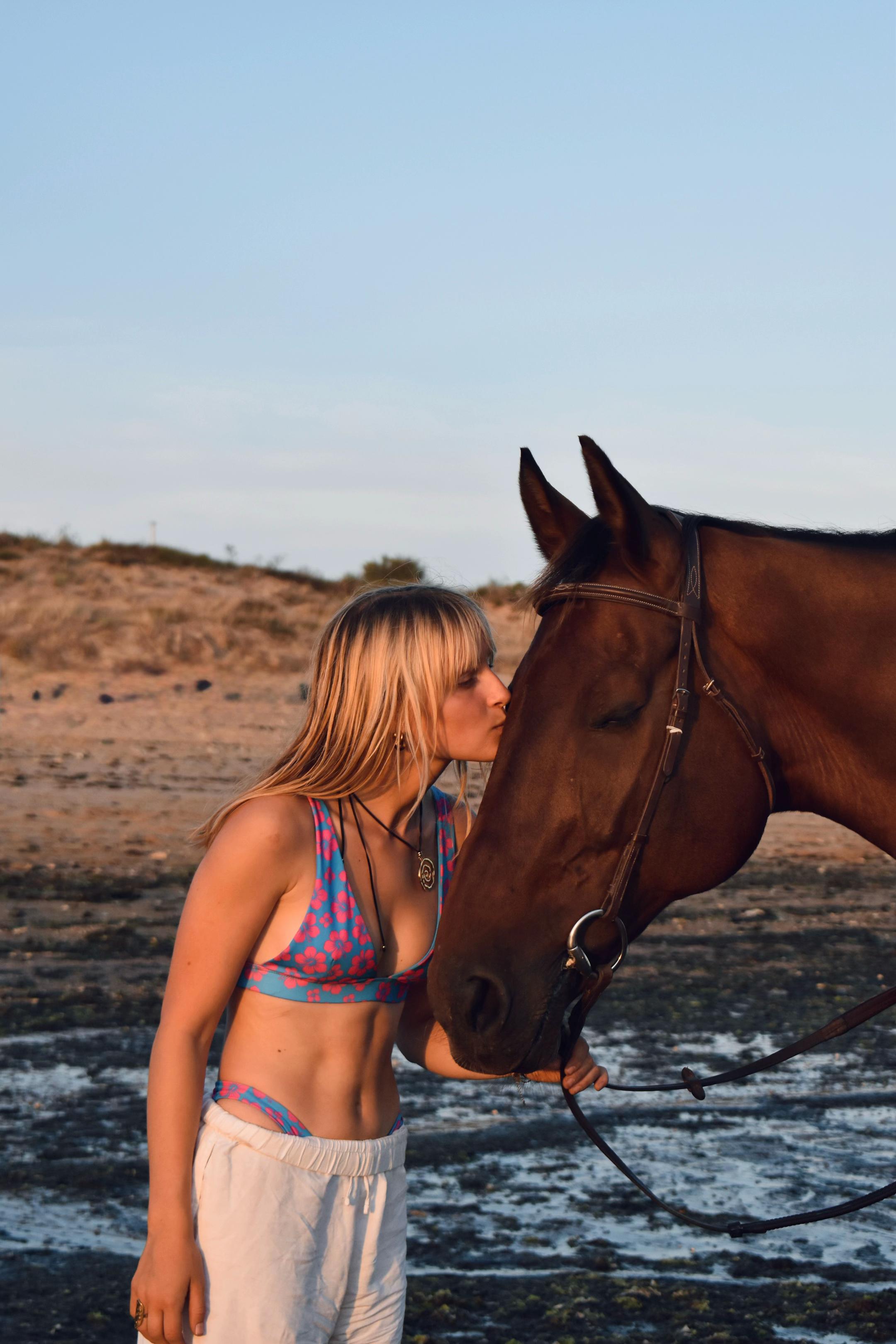 @Ba&iuml;naswimwear