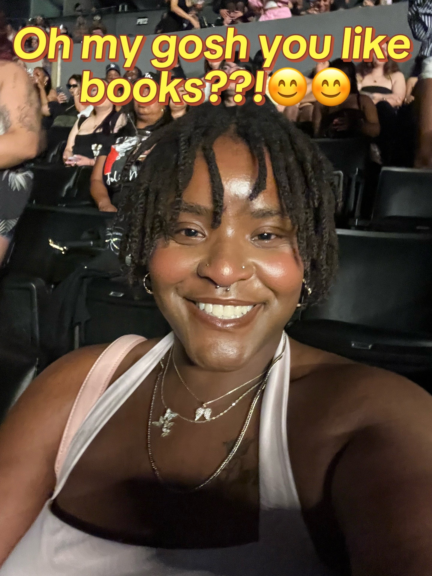 @Your.Thriller.Bestie📚🦋🧡