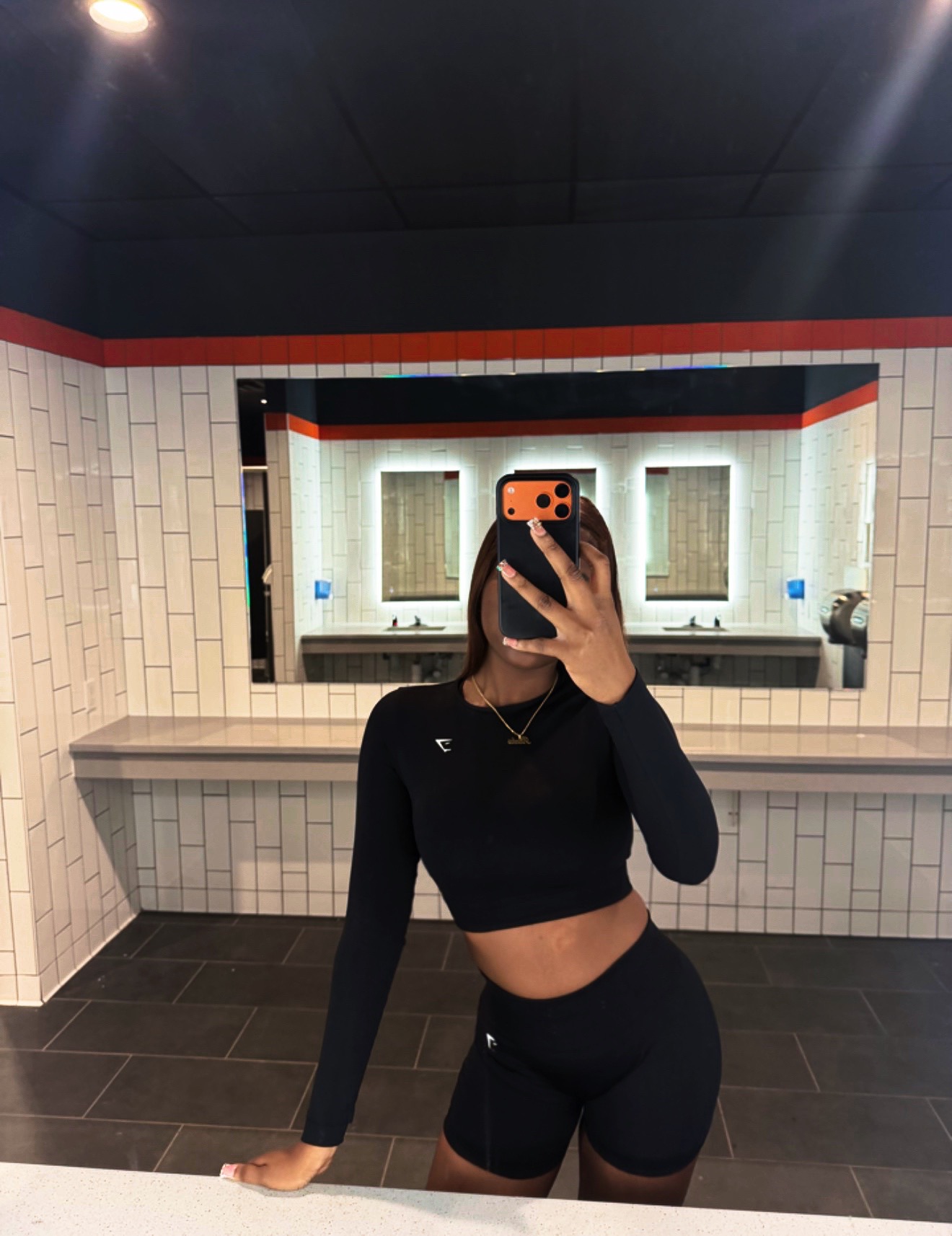 @luvashell🌚