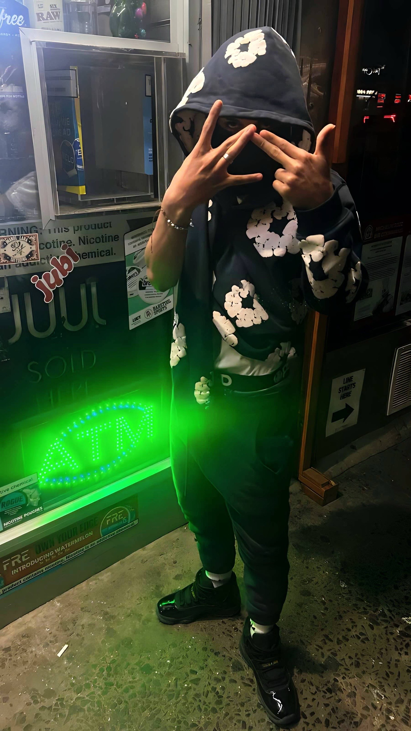 @𝔅𝔯𝔵𝔫𝔶𝔢𝔯_𝔞𝔰 83 Ⓜ️