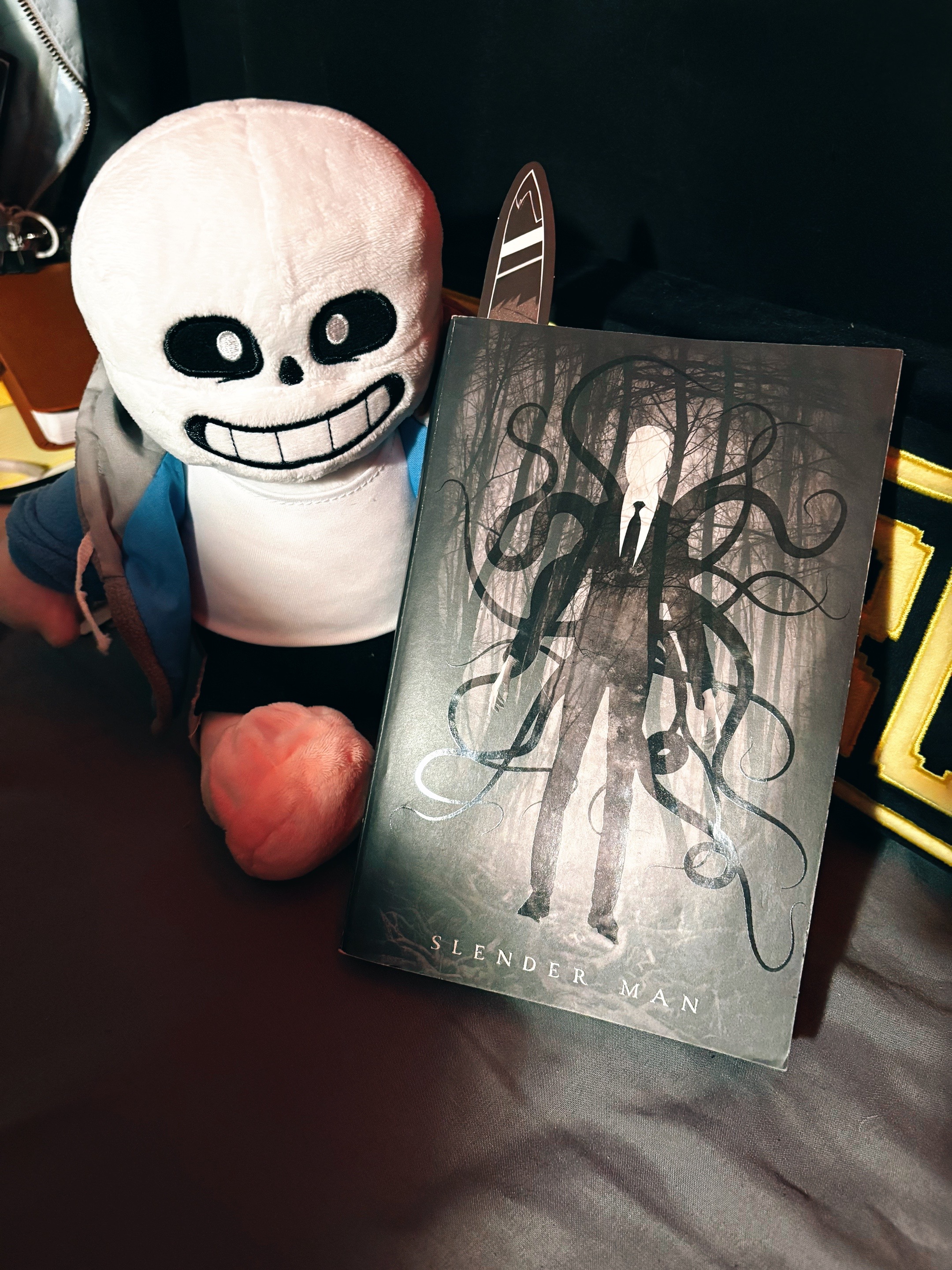 @Gloomy sans