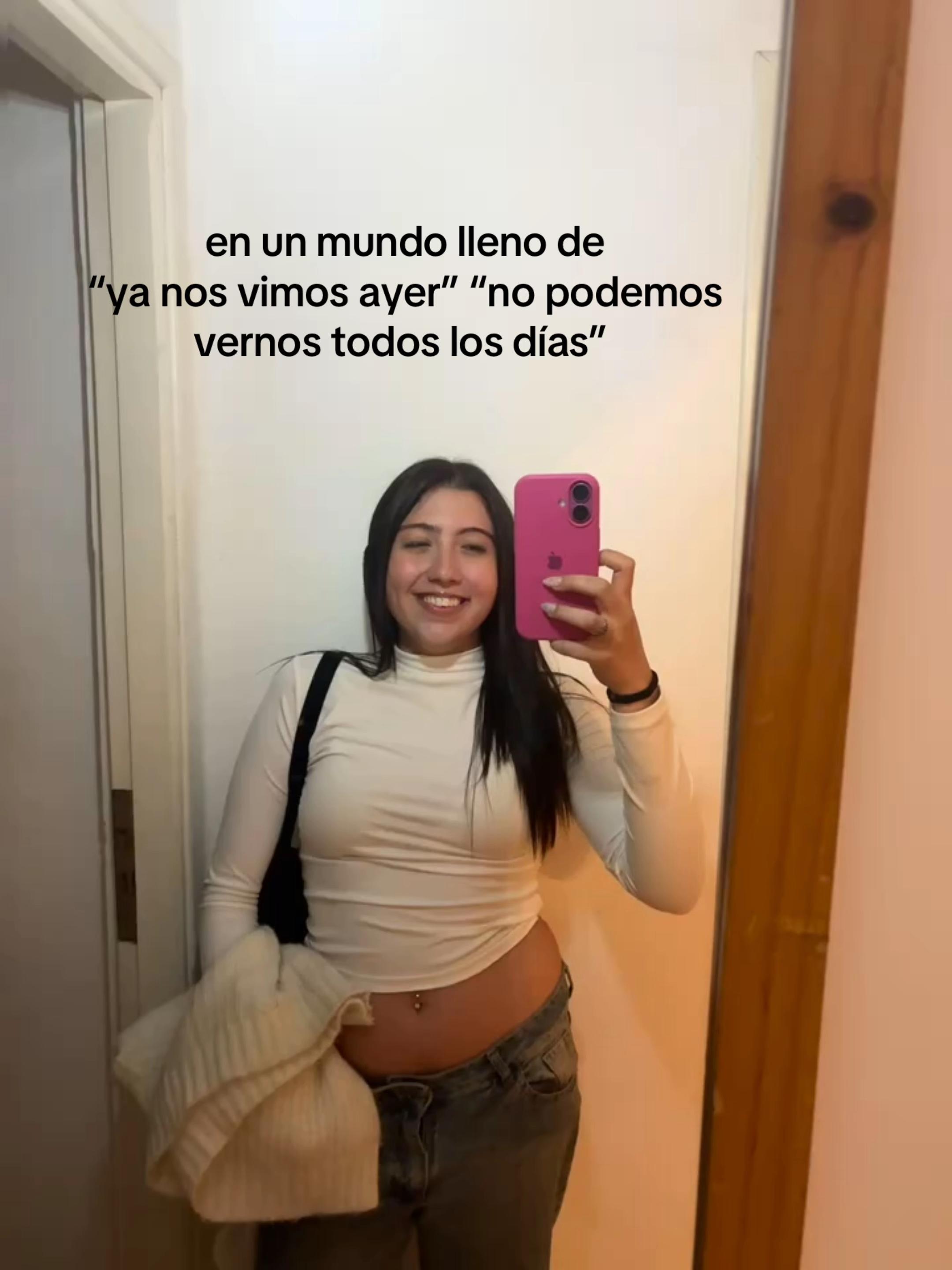 @whoisvickyy