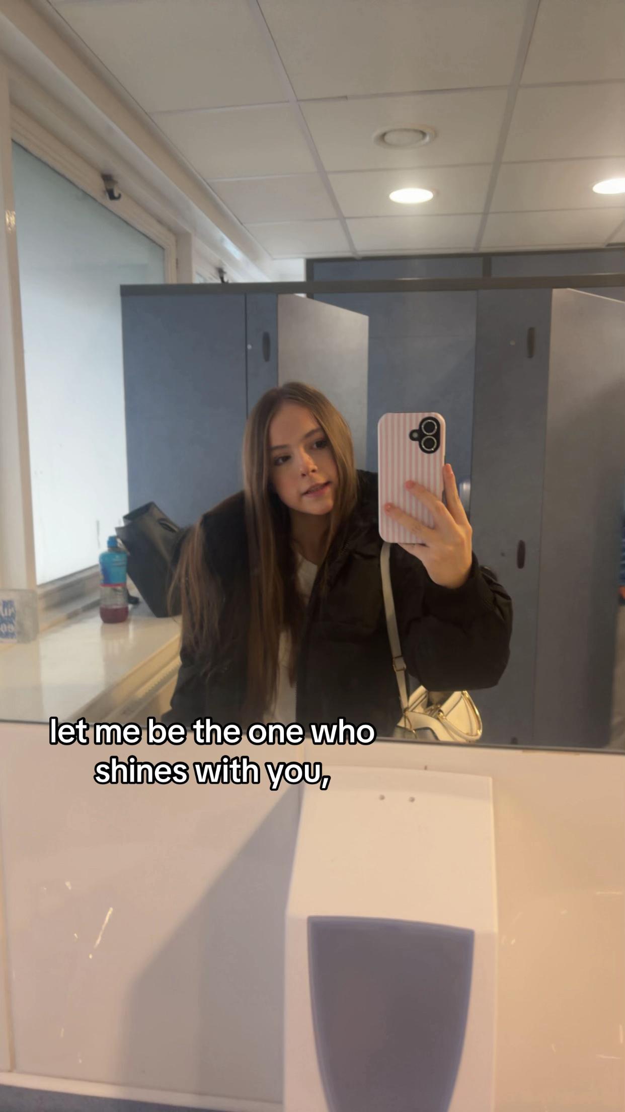 @sarahh