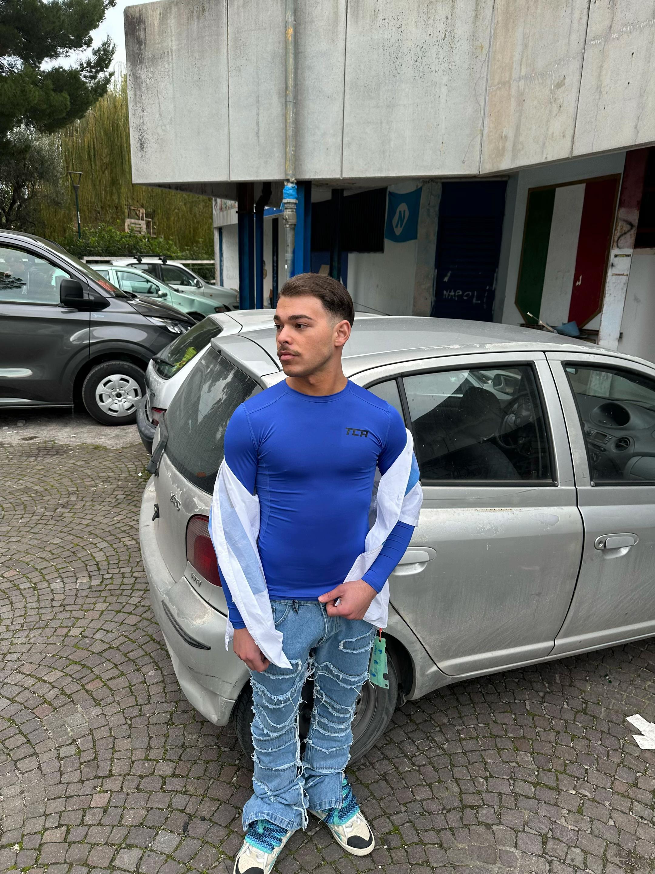 @DANILO 🥶,Ti segue