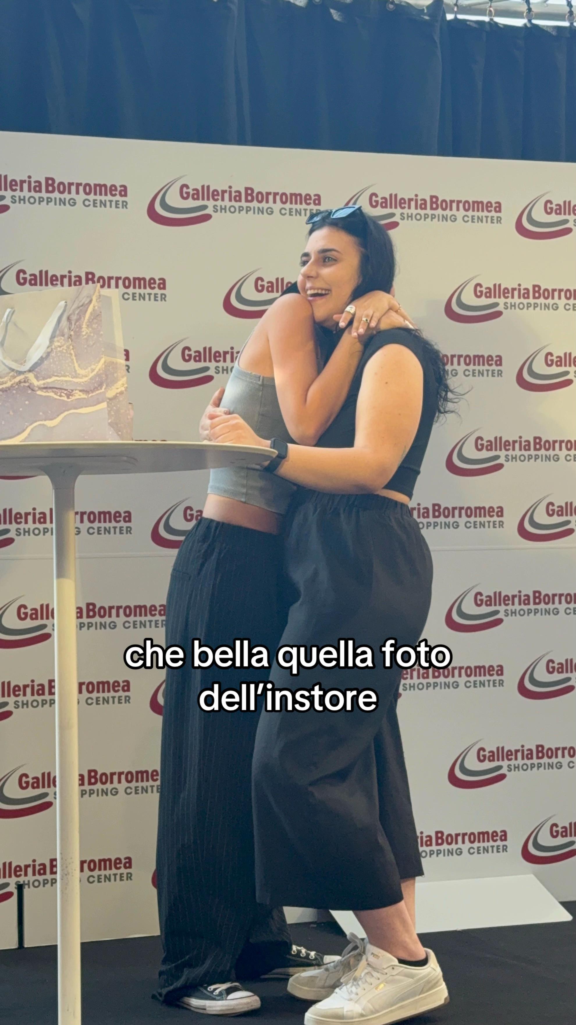 @Laura🌻💛