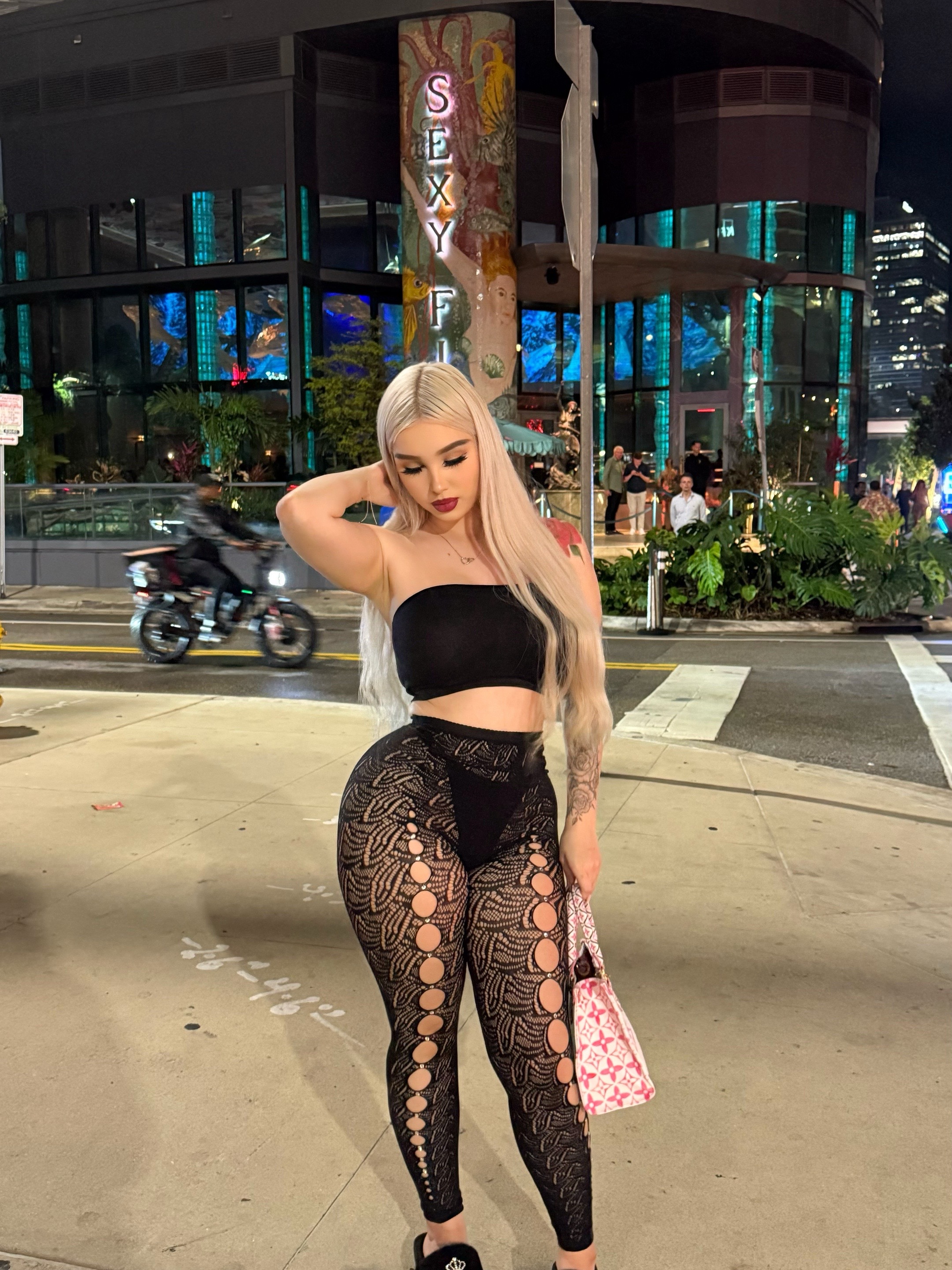 @Insta @bby.gabrielaxo
