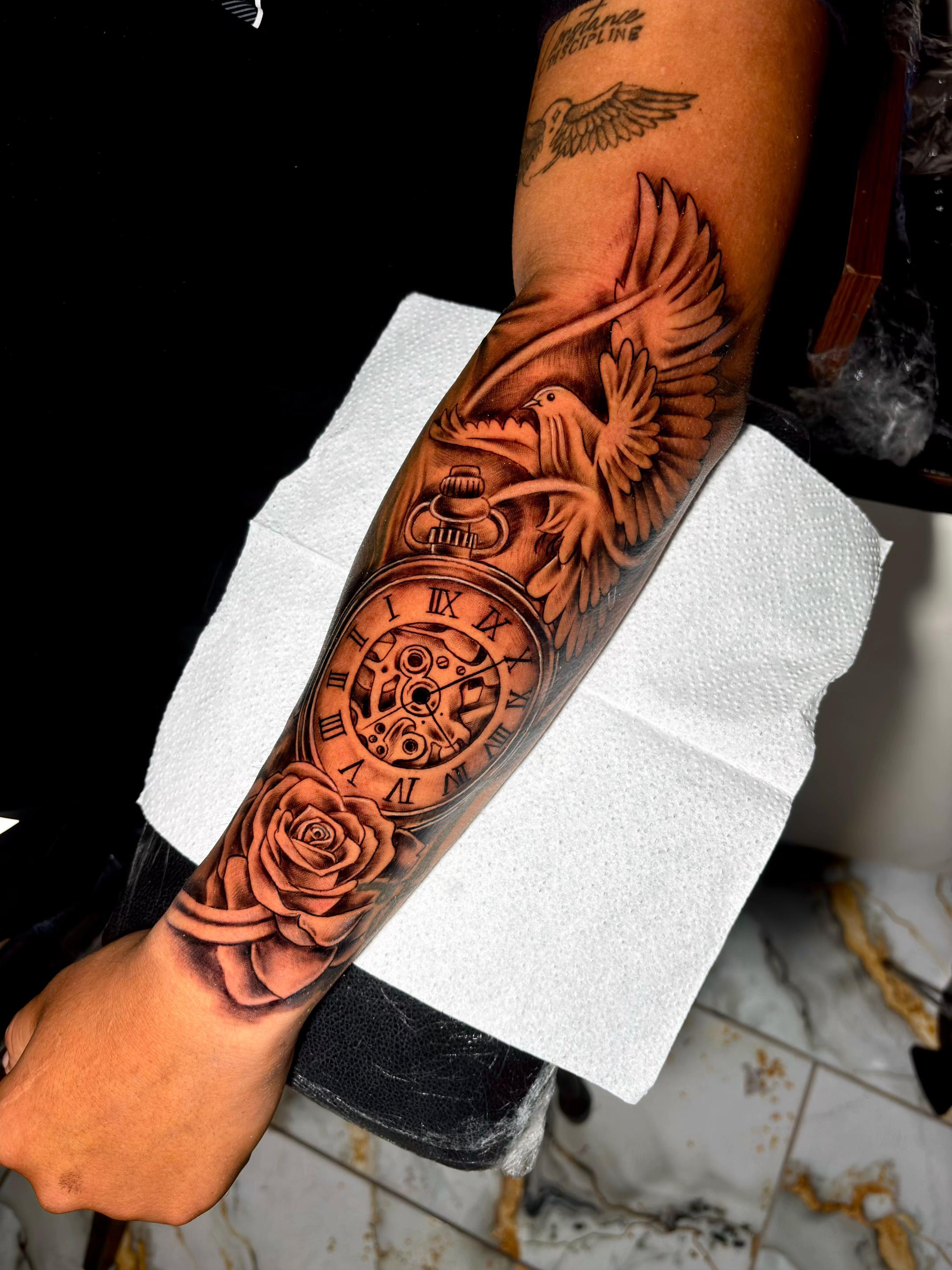 @Jona Tattoo