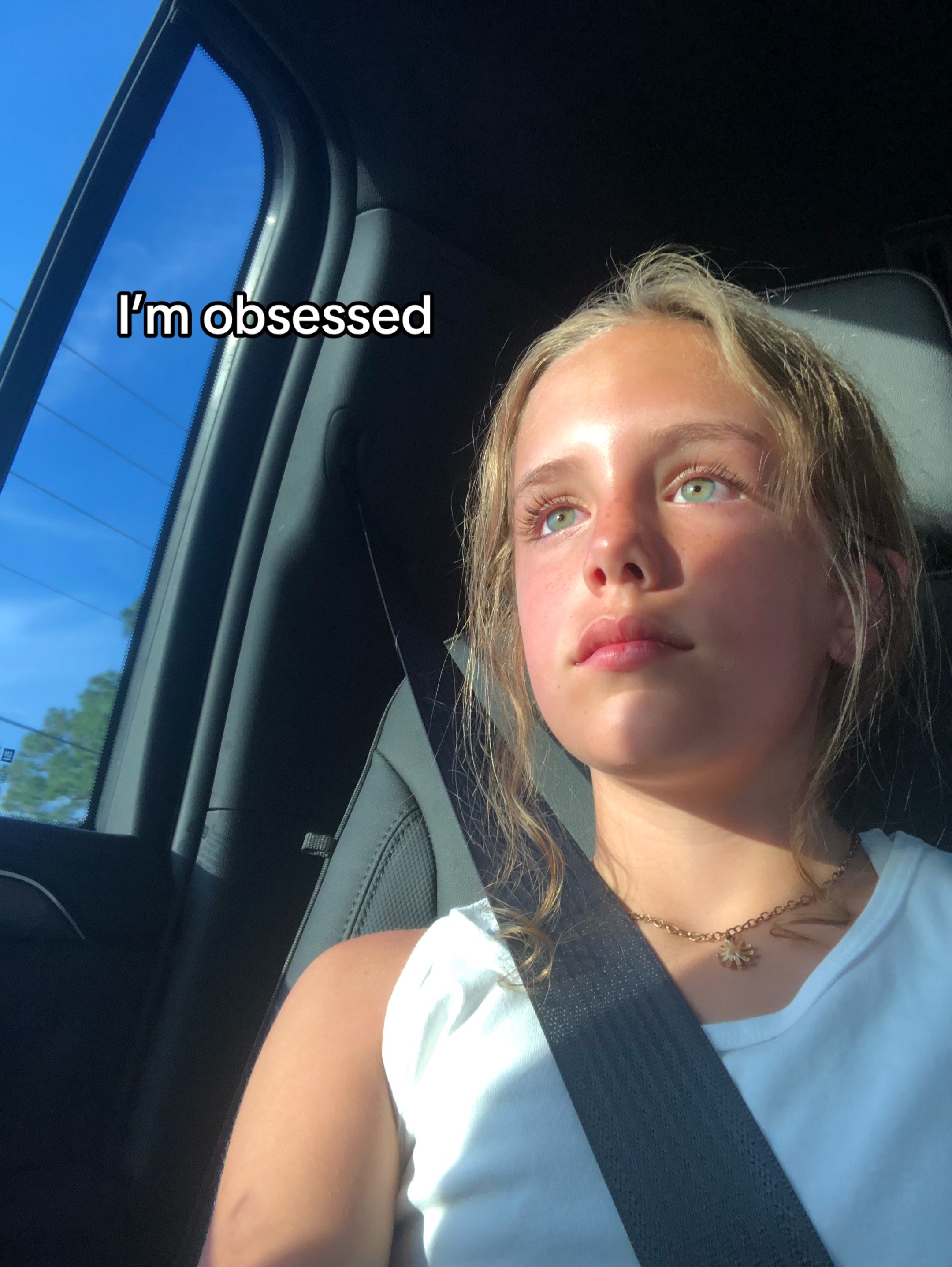 @avalieedwards