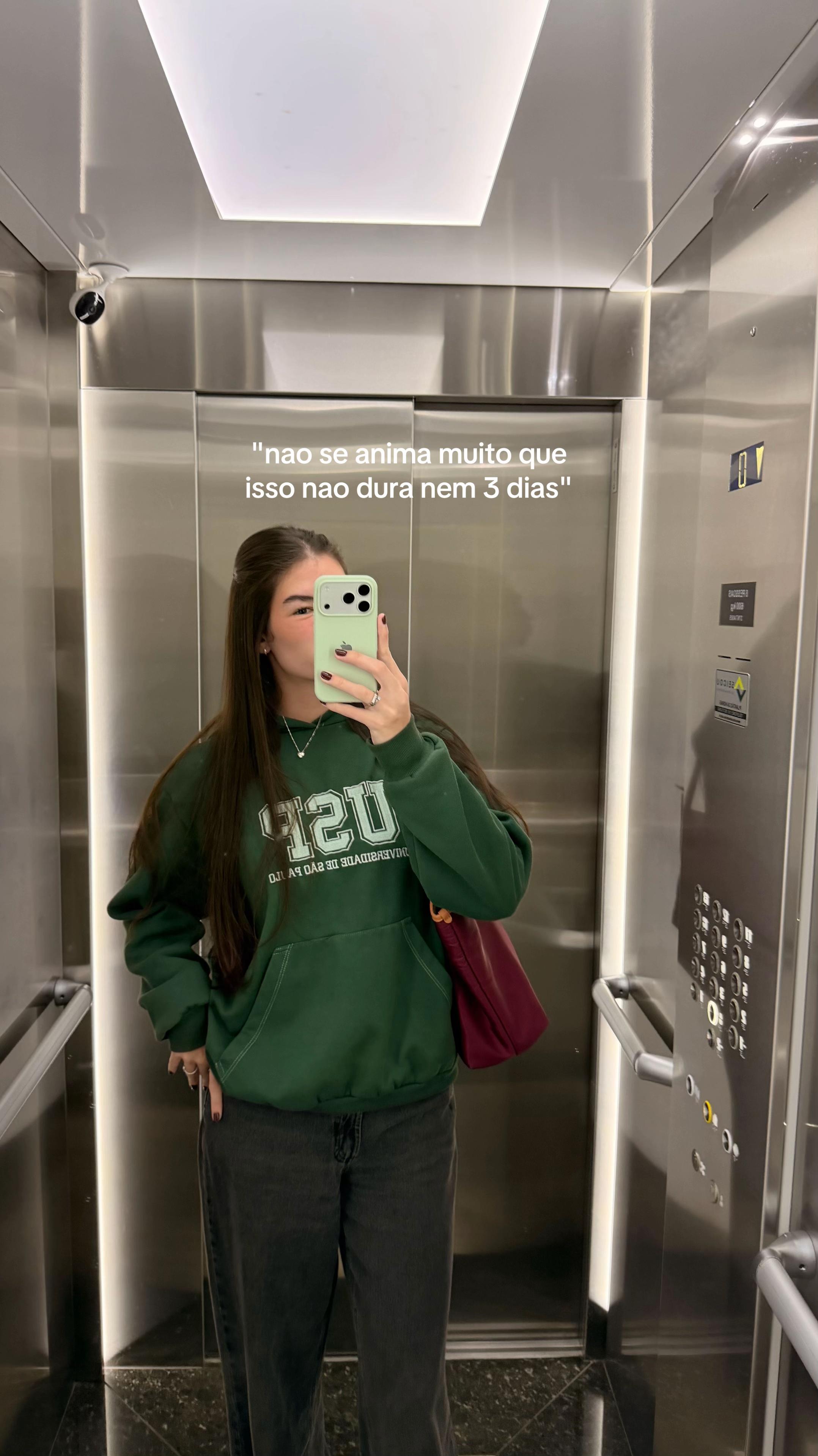 @letícia