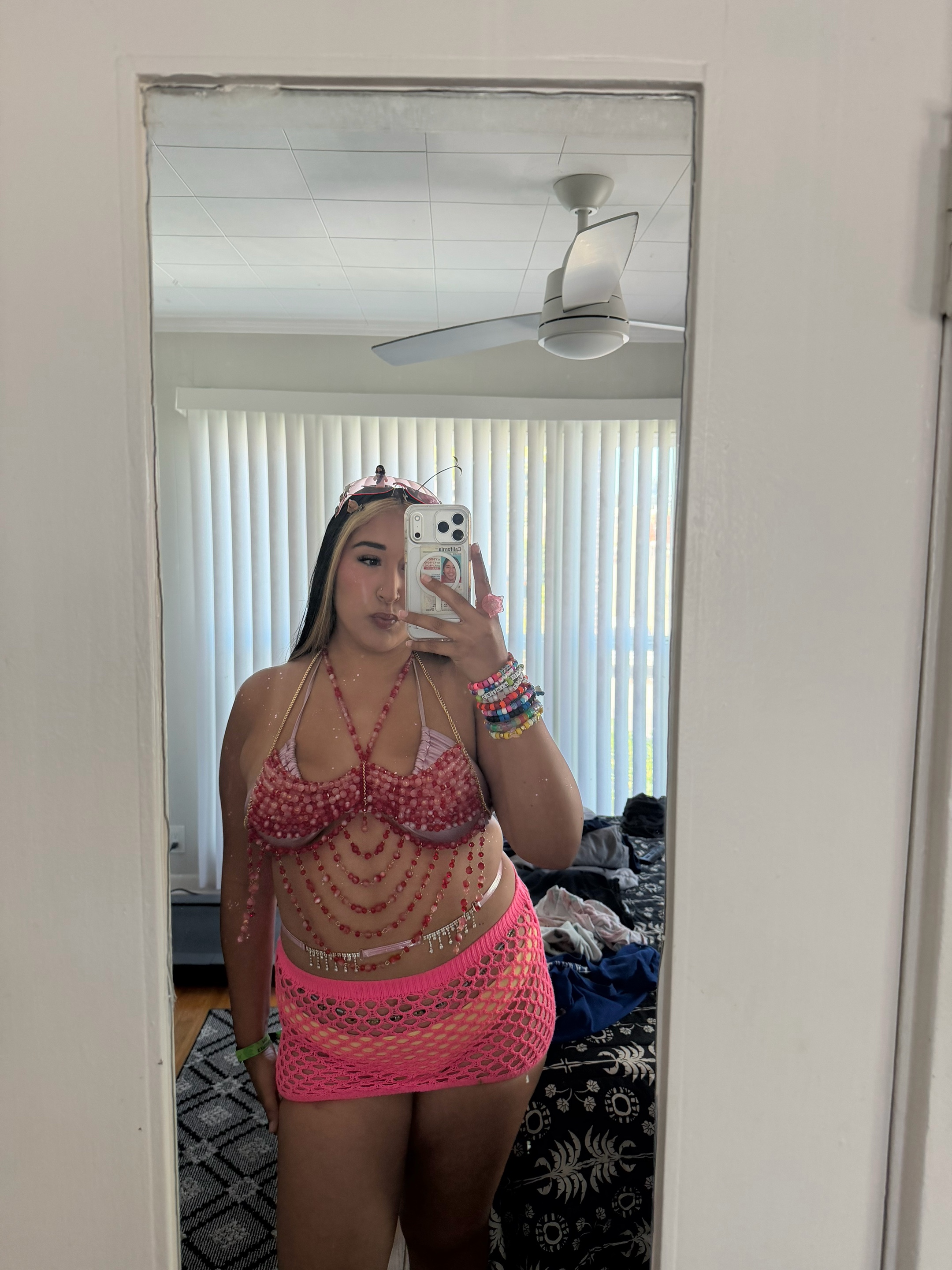 @lizzypooh