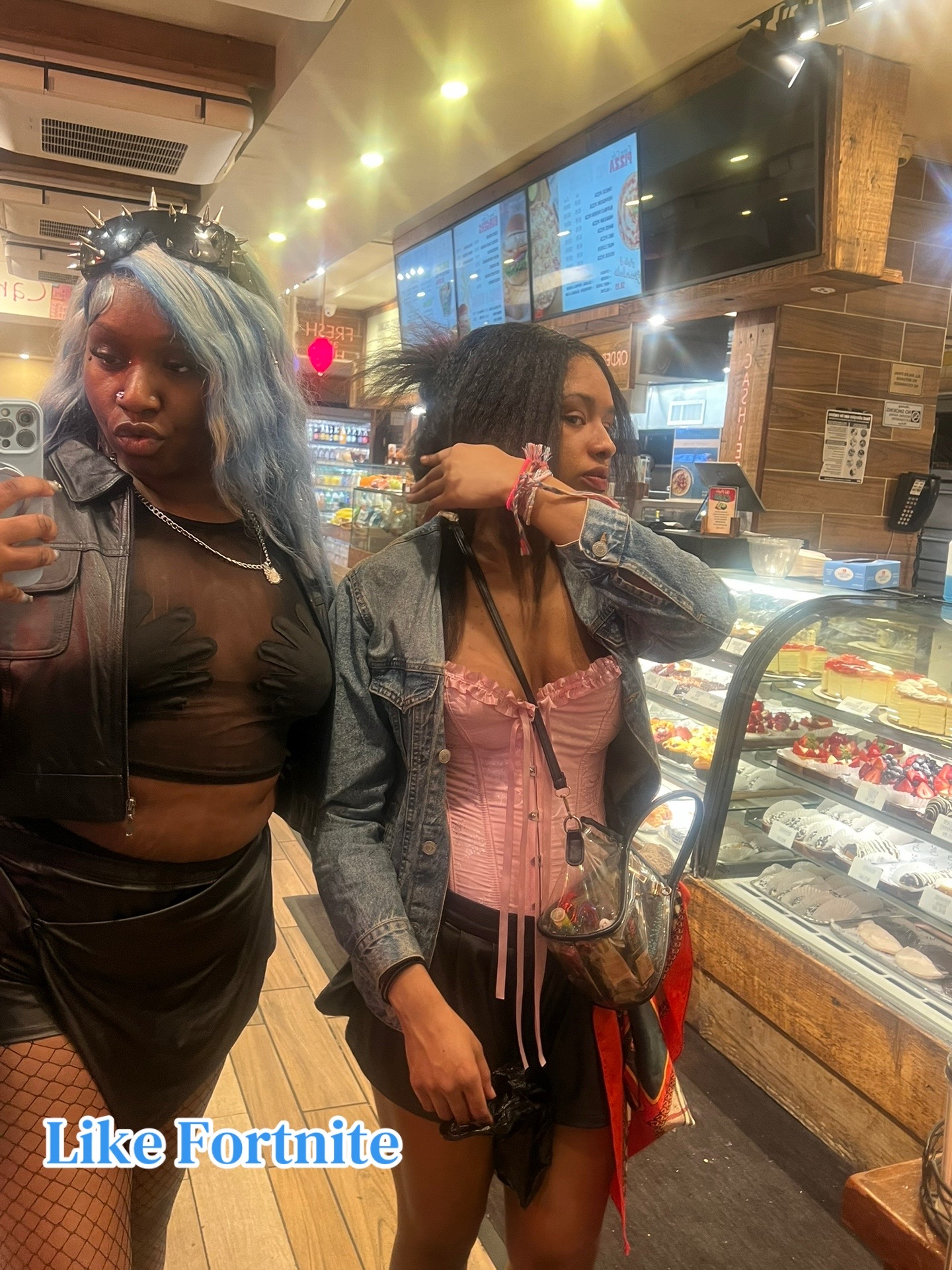 @Mani 🦇