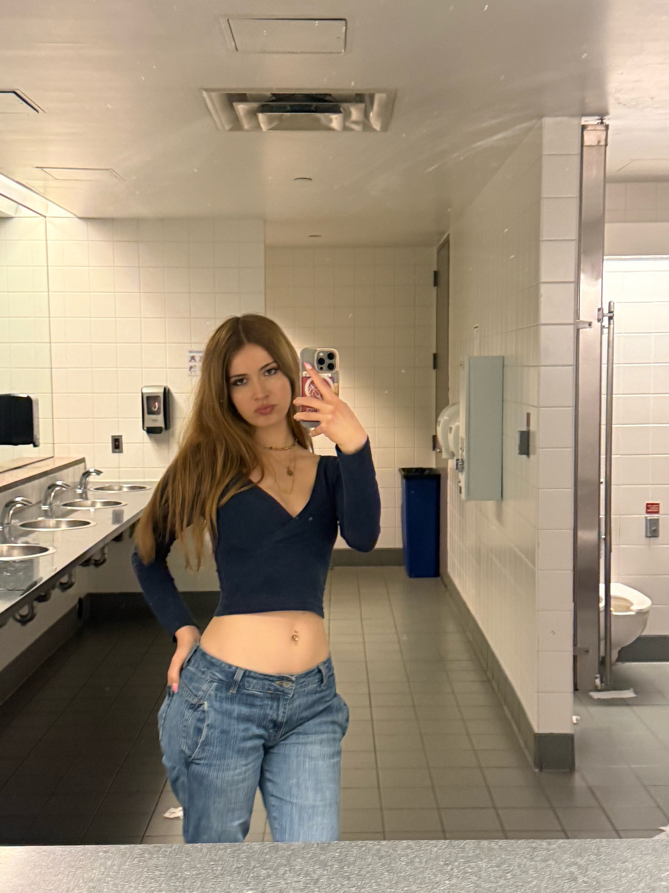 @vesa