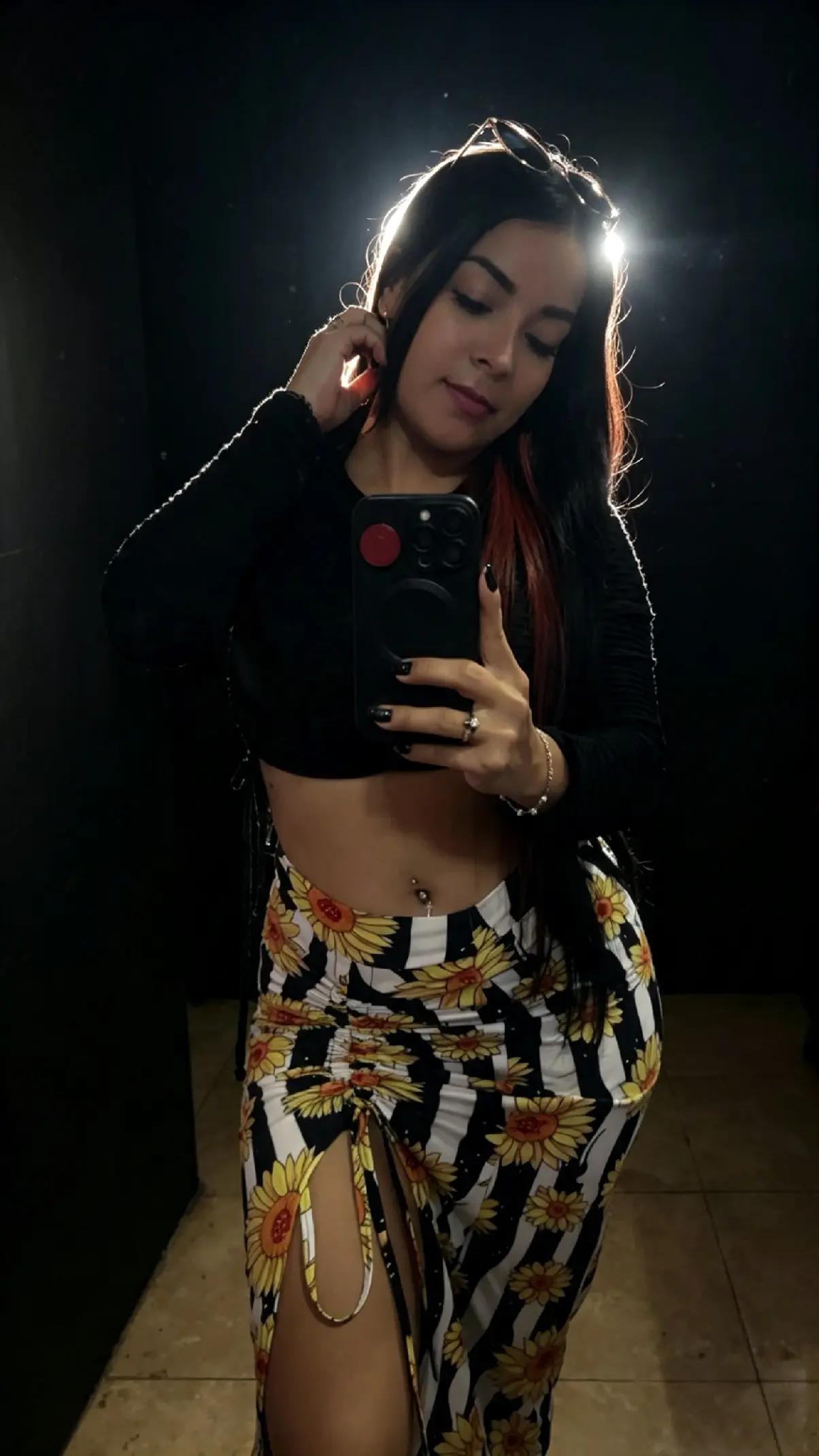 @Mary 🪽🖤