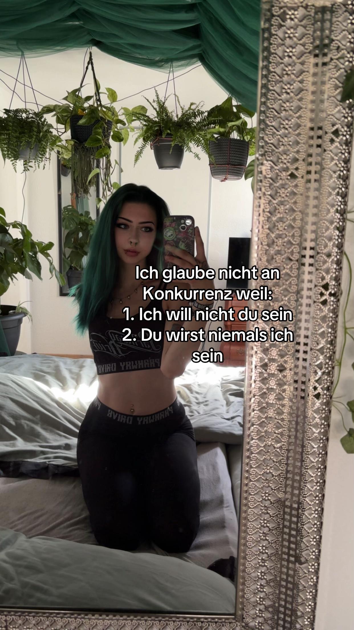 @shattered_gleam_666