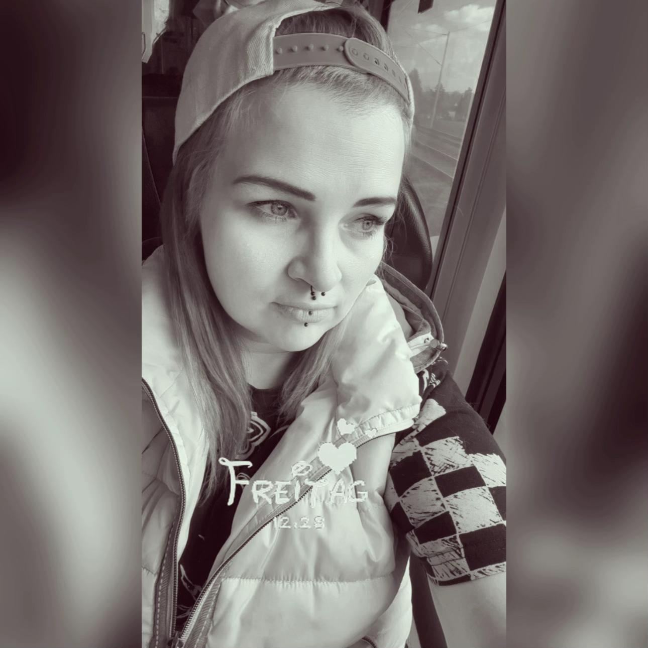 @🖤⚓ 𝓓𝓮_𝓝𝓲𝓷𝓮 ⚓❤️