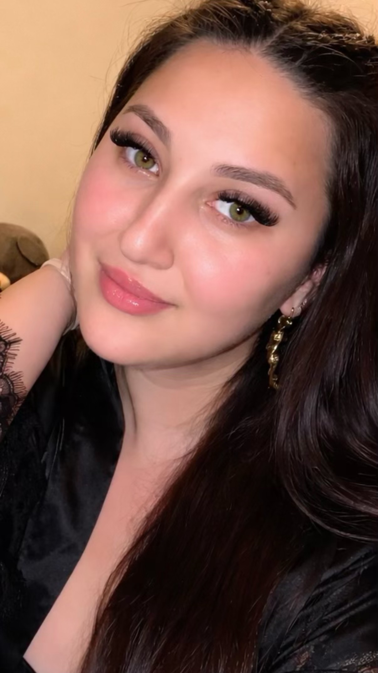@Elenaa