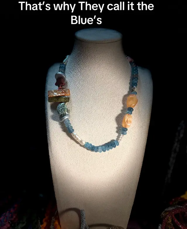 @Evelyn's Collections