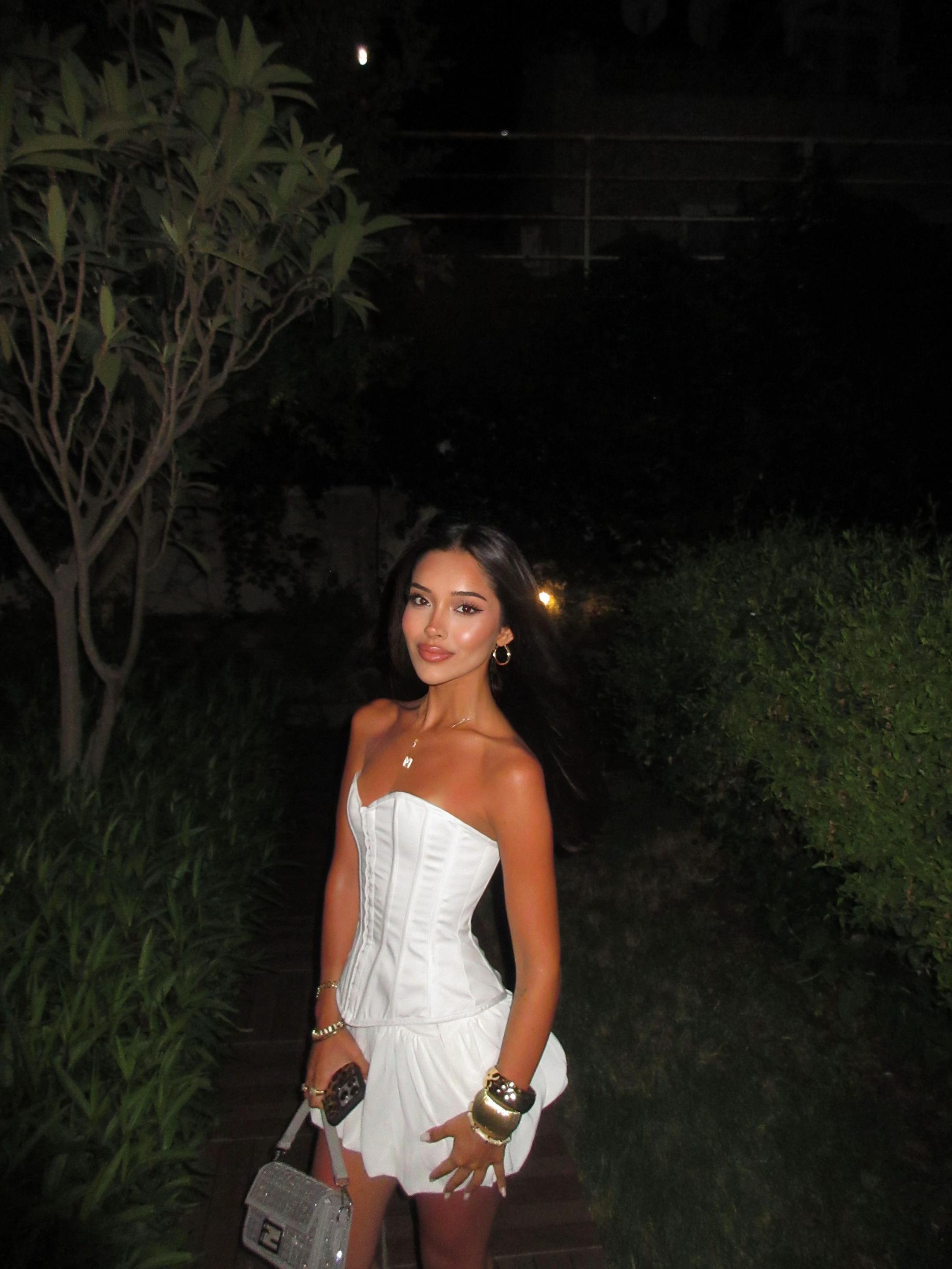 @Melisa