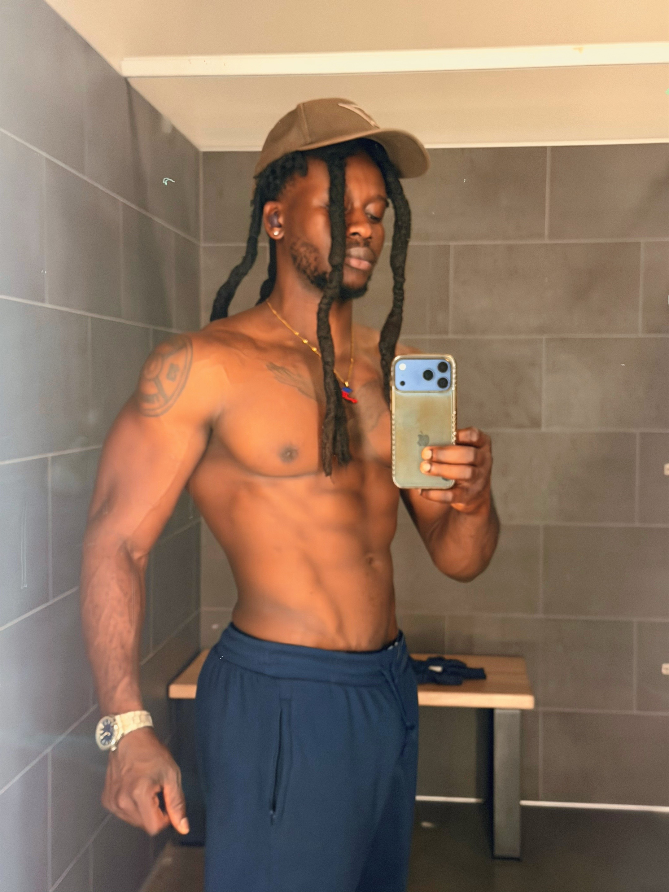@Shredded_steve