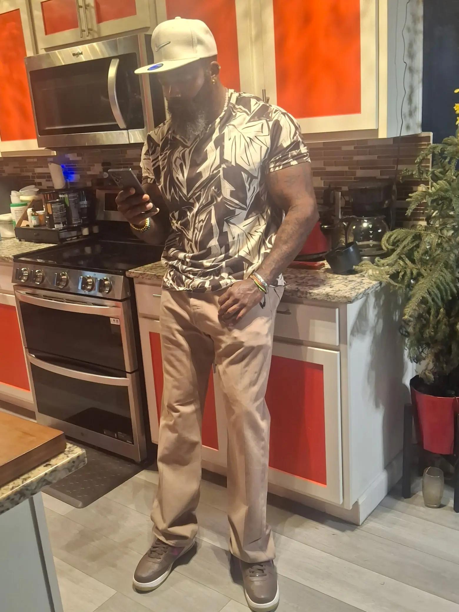 @WorthyOfLove👨🏾🤝👨🏿🌈
