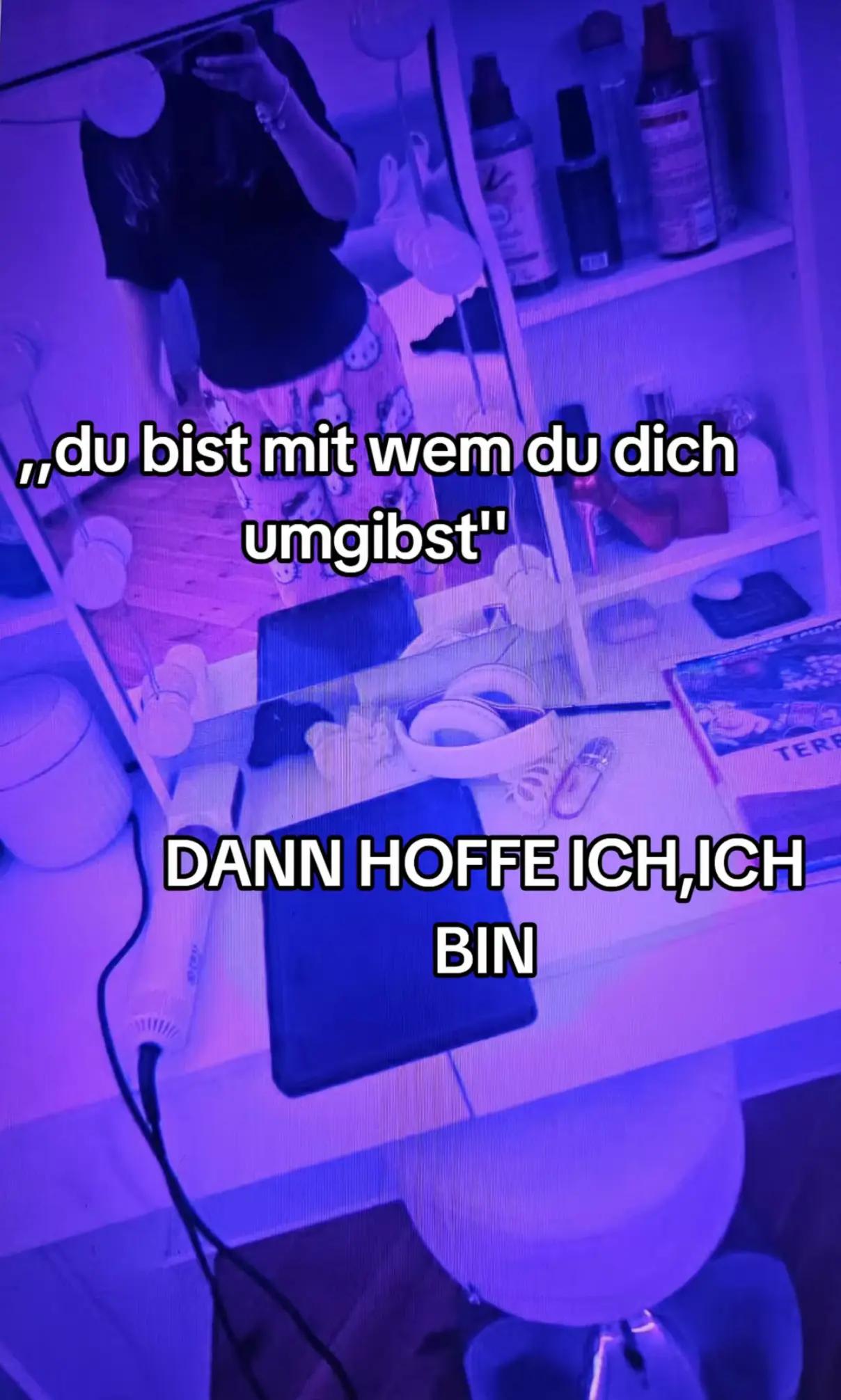@𝐒𝐎𝐏𝐇𝐈𝐄'❦