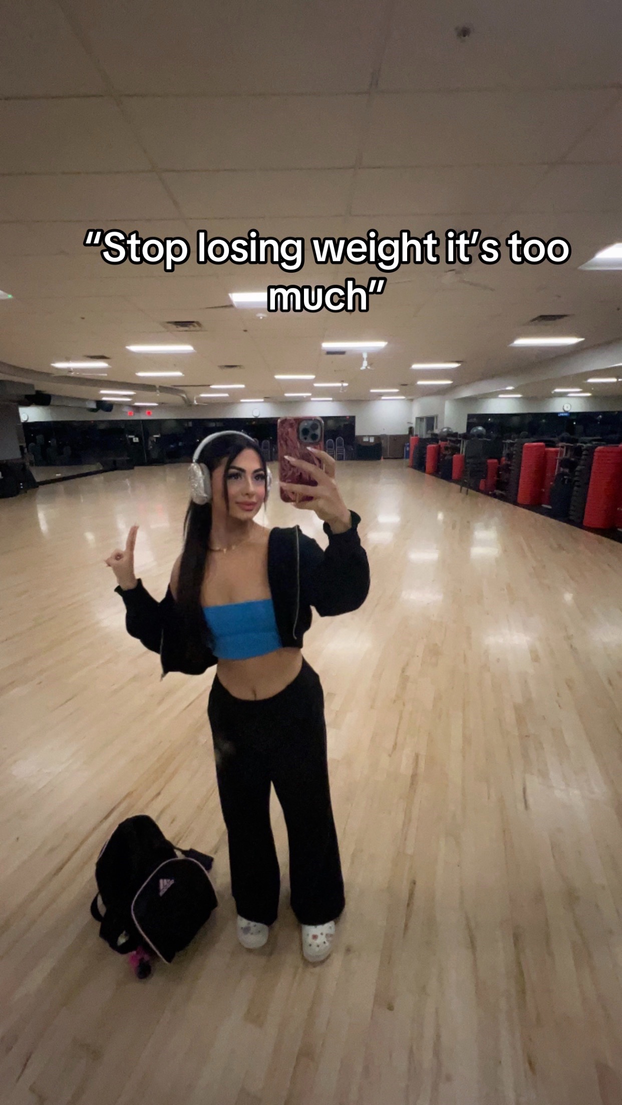 @Sinnnthia
