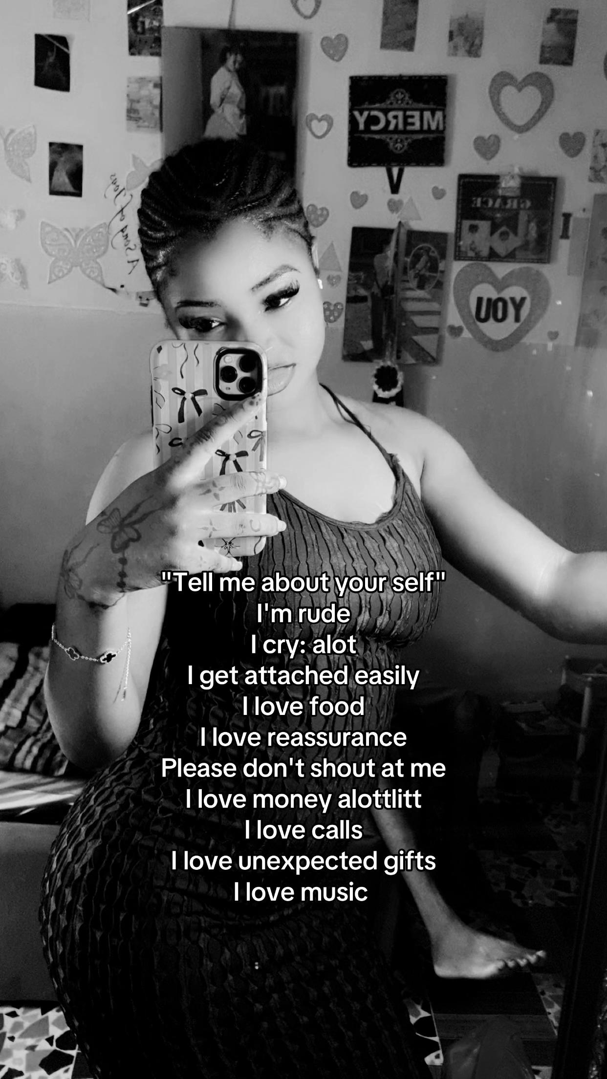 @M..🤍💜