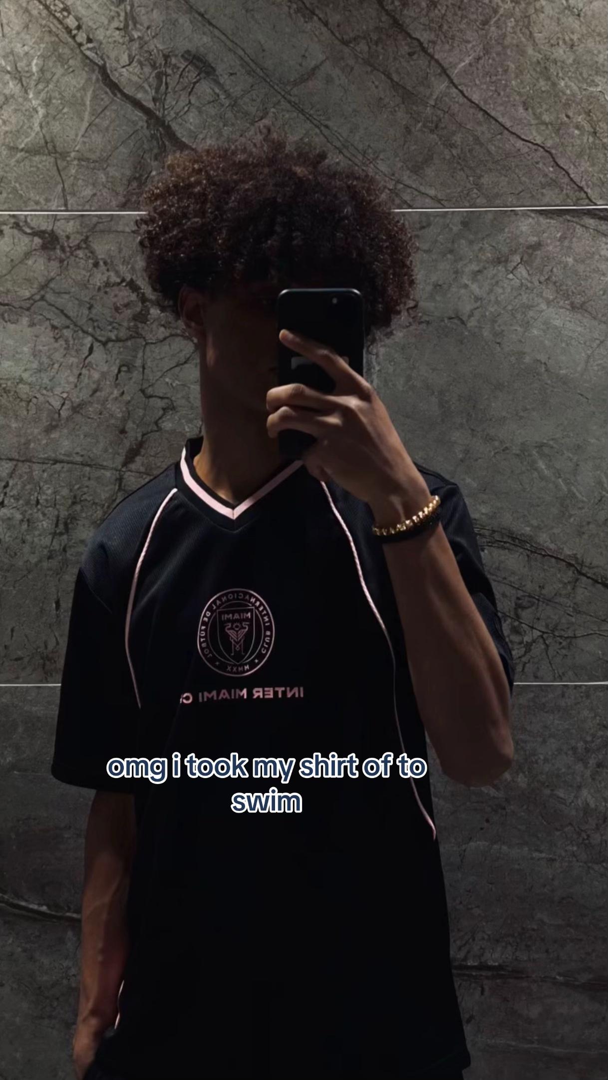@Sally🧑🏾🦱