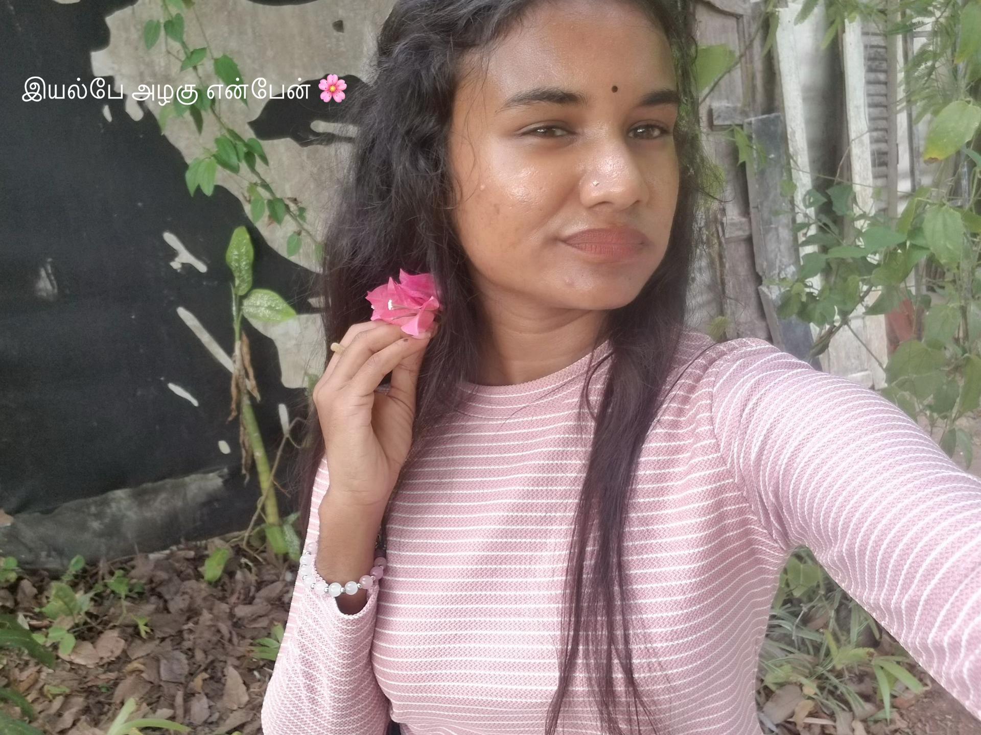 @Aniya💫