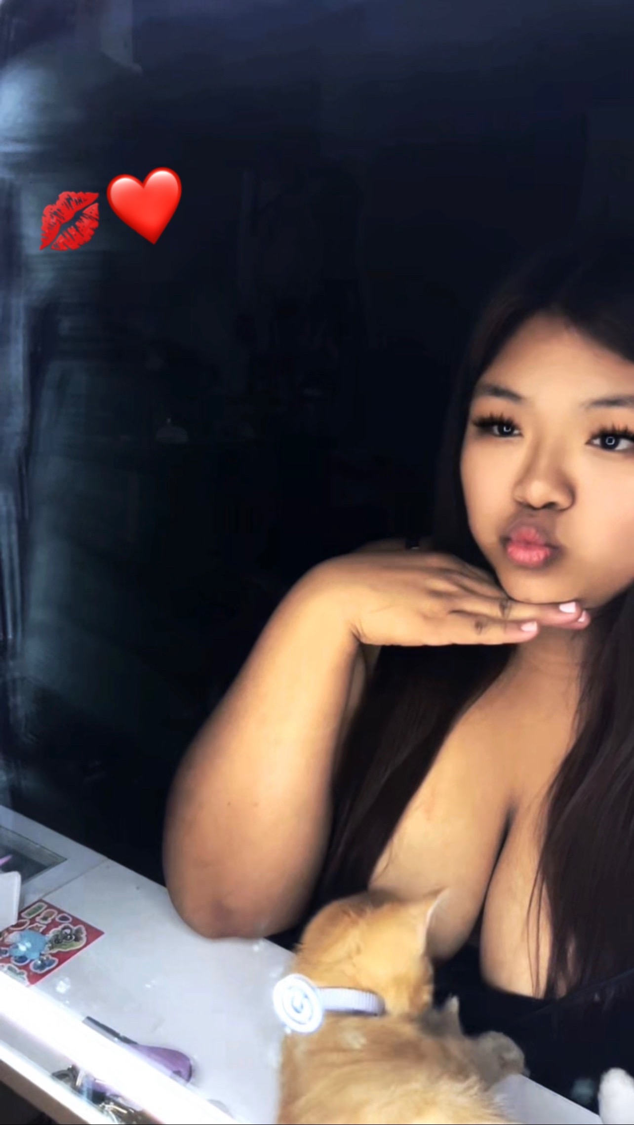 @𝐋𝐞𝐚𝐯𝐞 𝐚 𝐦𝐞𝐬𝐬𝐚𝐠𝐞..